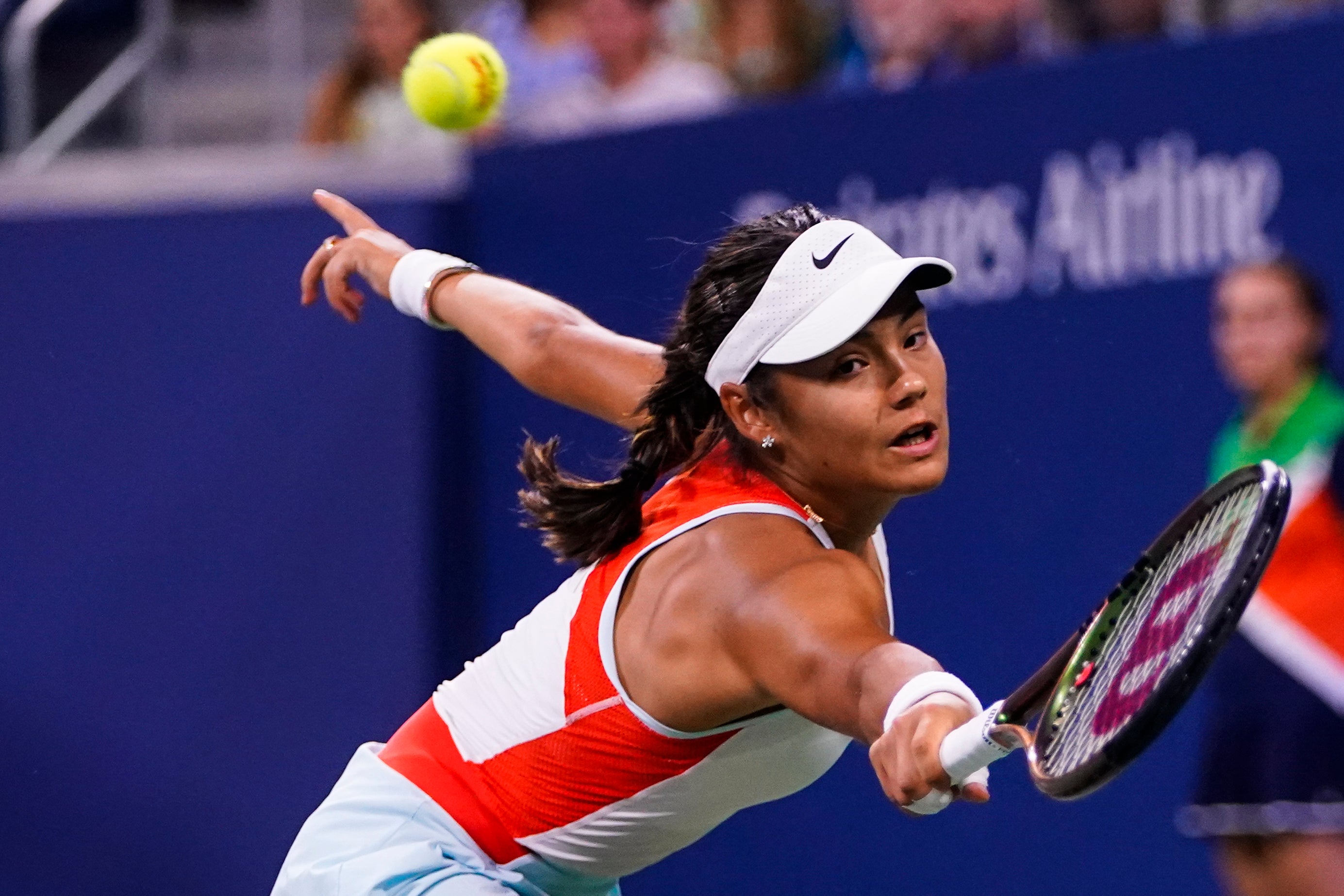 Emma Raducanu stretches for a backhand (Frank Franklin II/AP)