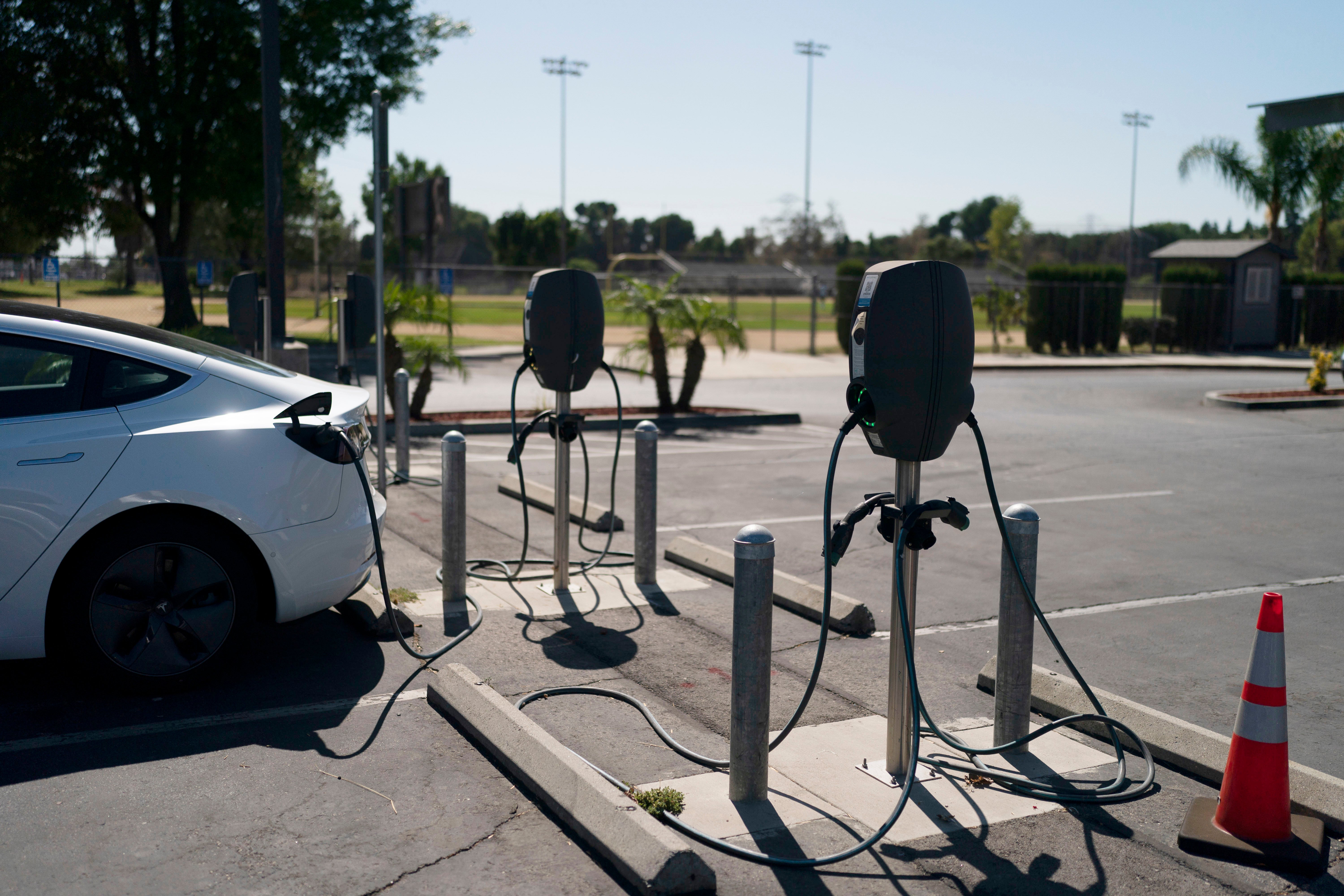 California Electric Vehicles