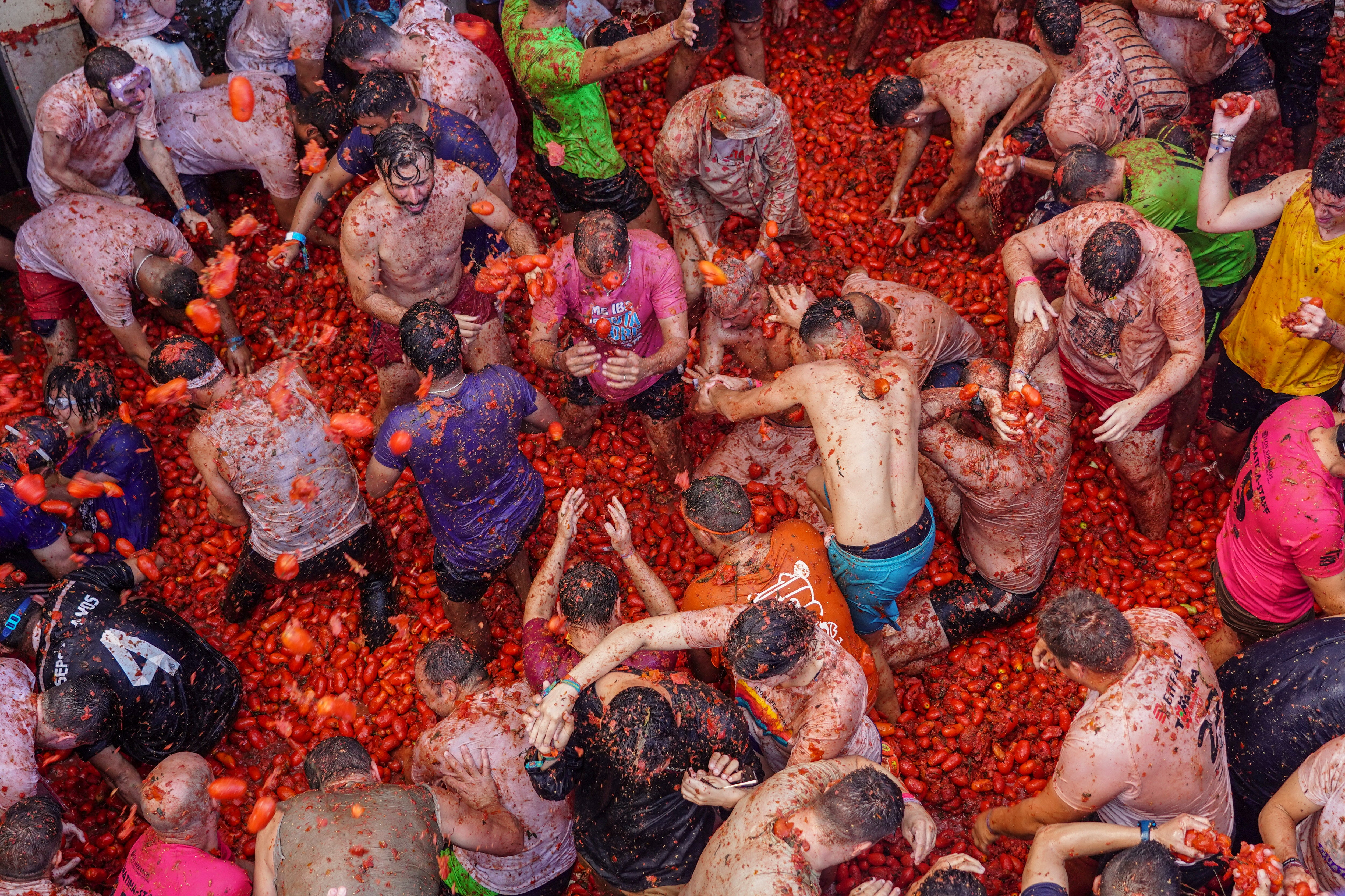 APTOPIX Spain Tomatina