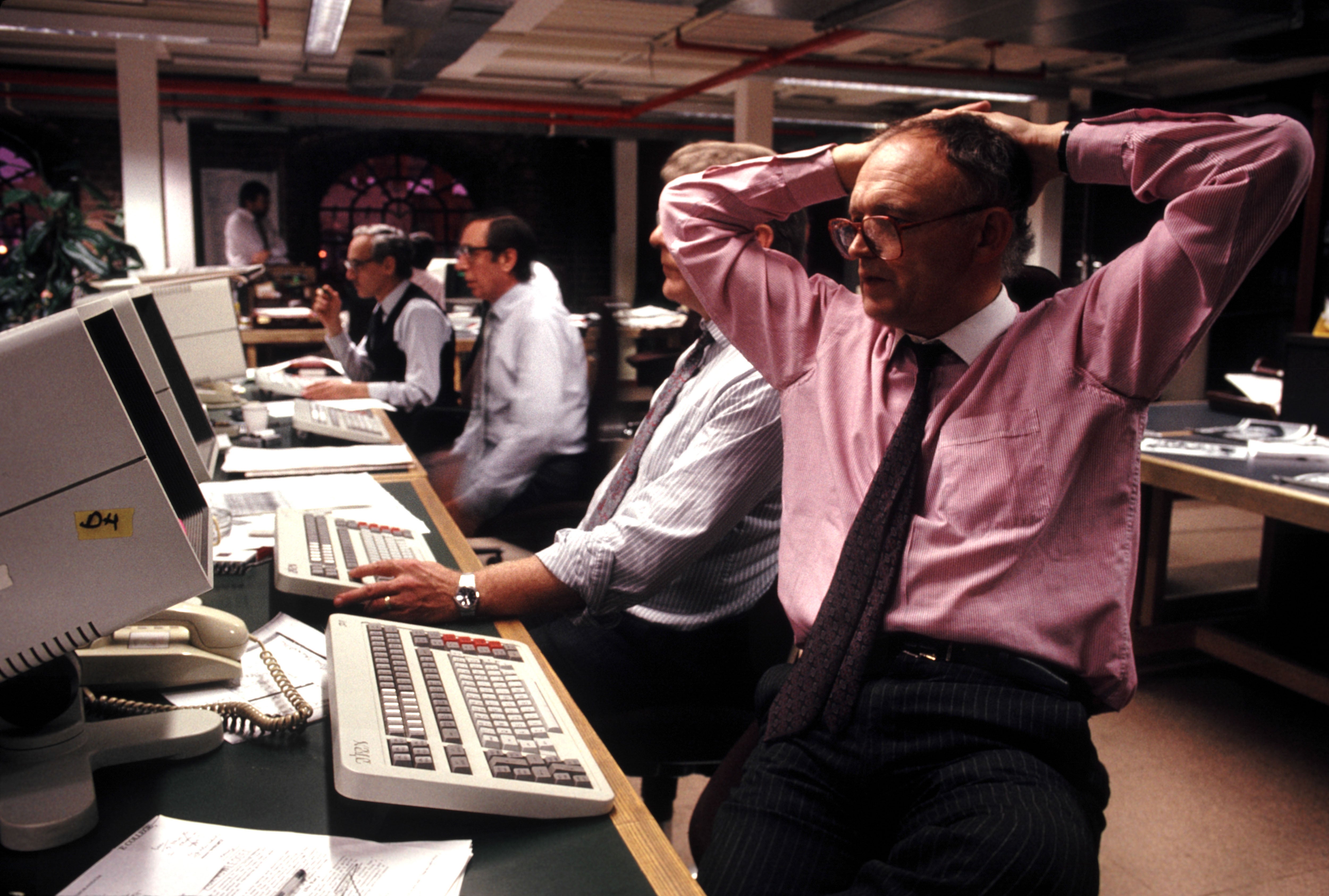 Wilson editing The Times in Wapping, 1987. The Glaswegian had managed to persuade most of his staff to join him there, despite having to run the gauntlet of furious printers