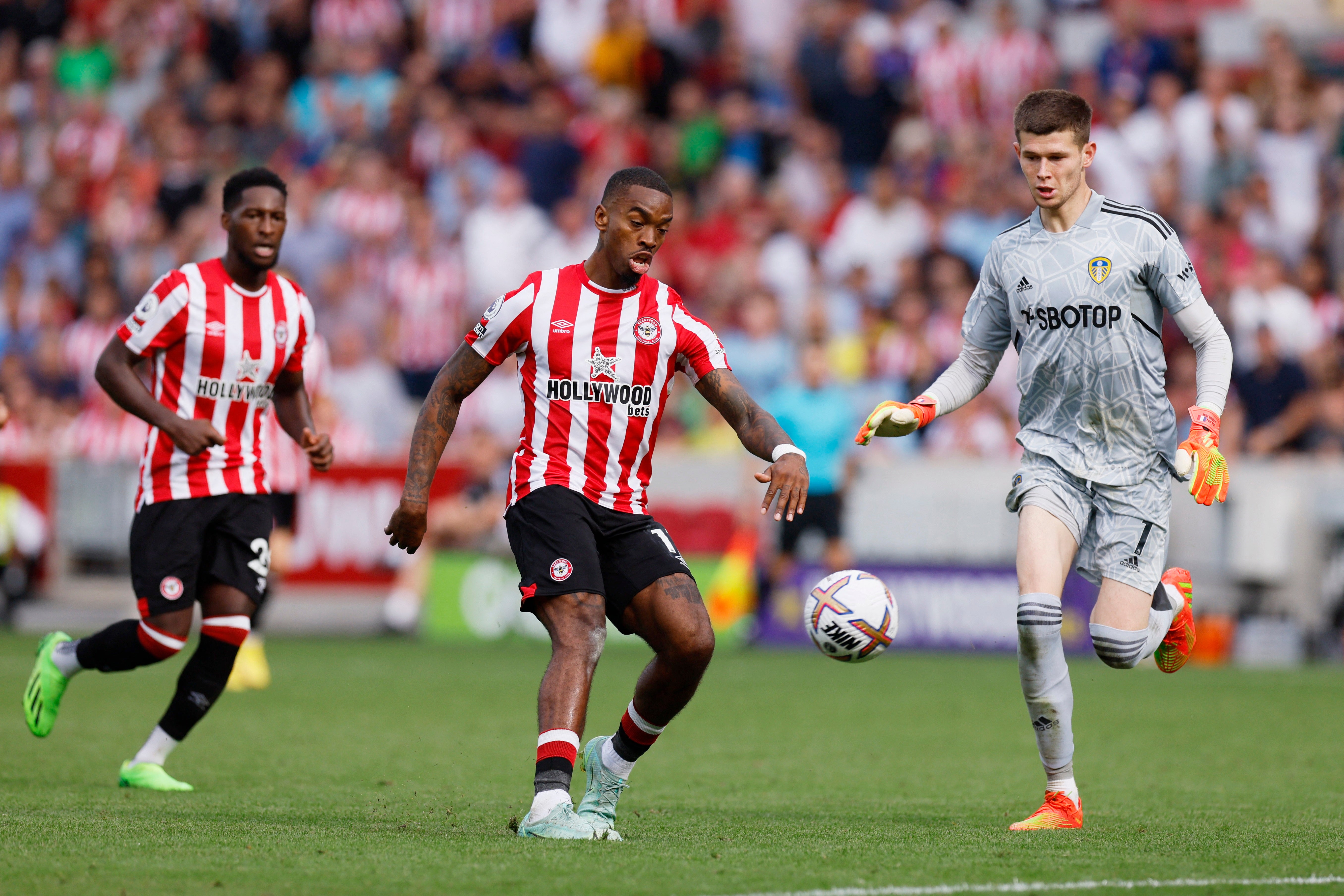 Ivan Toney puts home Brentford’s third goal