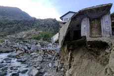 UNHCR rushes aid to Pakistan amid raging floods in south