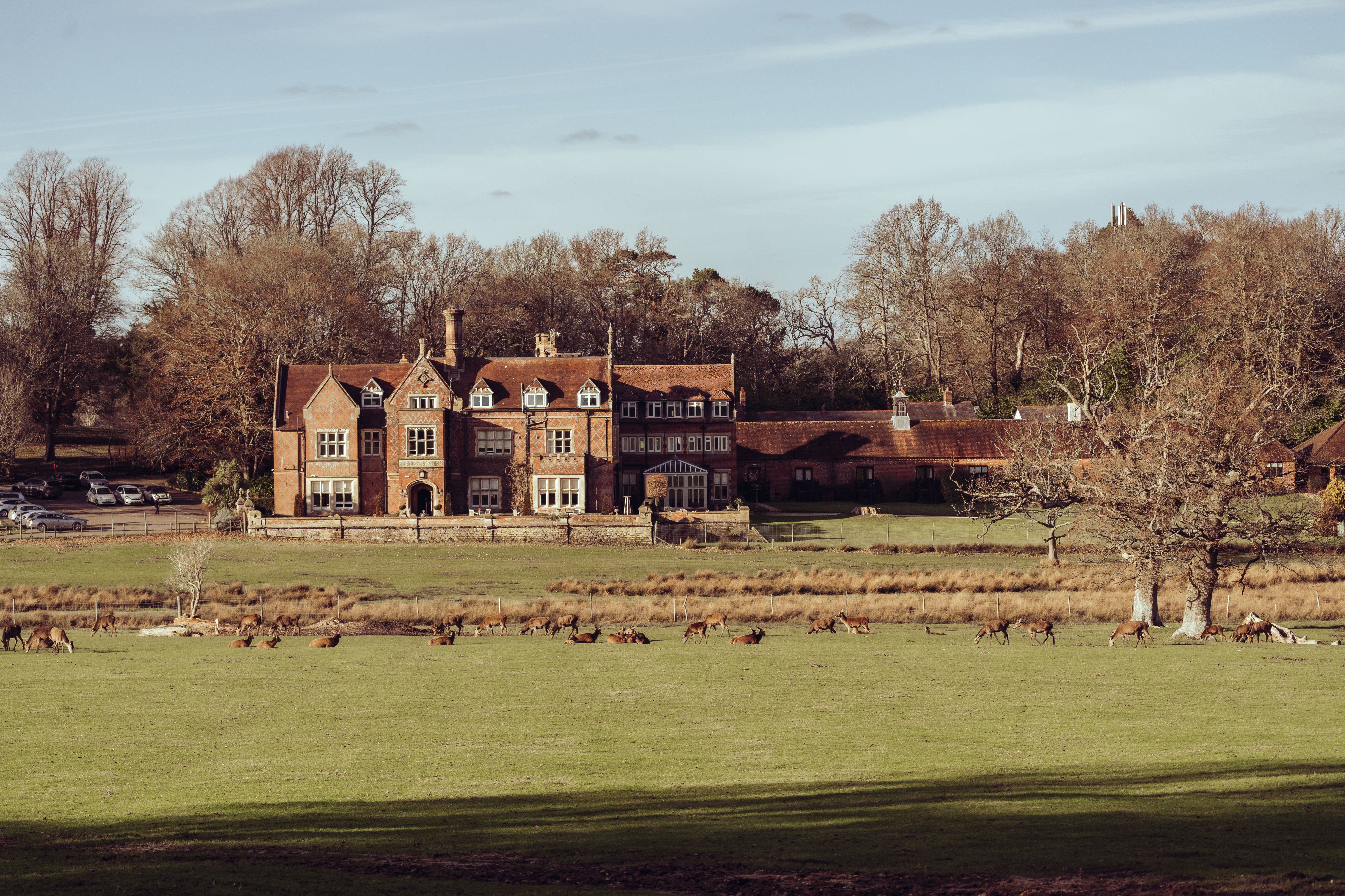 Sitting pretty in the rolling hills, this manor makes for a perfect romantic getaway