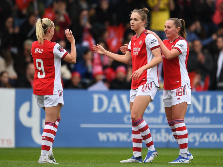 Arsenal’s title challenge will again lean heavily on stars Vivianne Miedema (centre) and Beth Mead