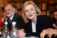 Liz Truss expected to freeze energy bills at £2,500