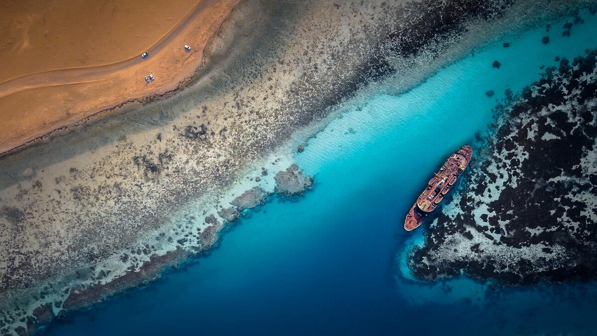 Go free driving around the stunning shipwreck in in Shoaiba Beach