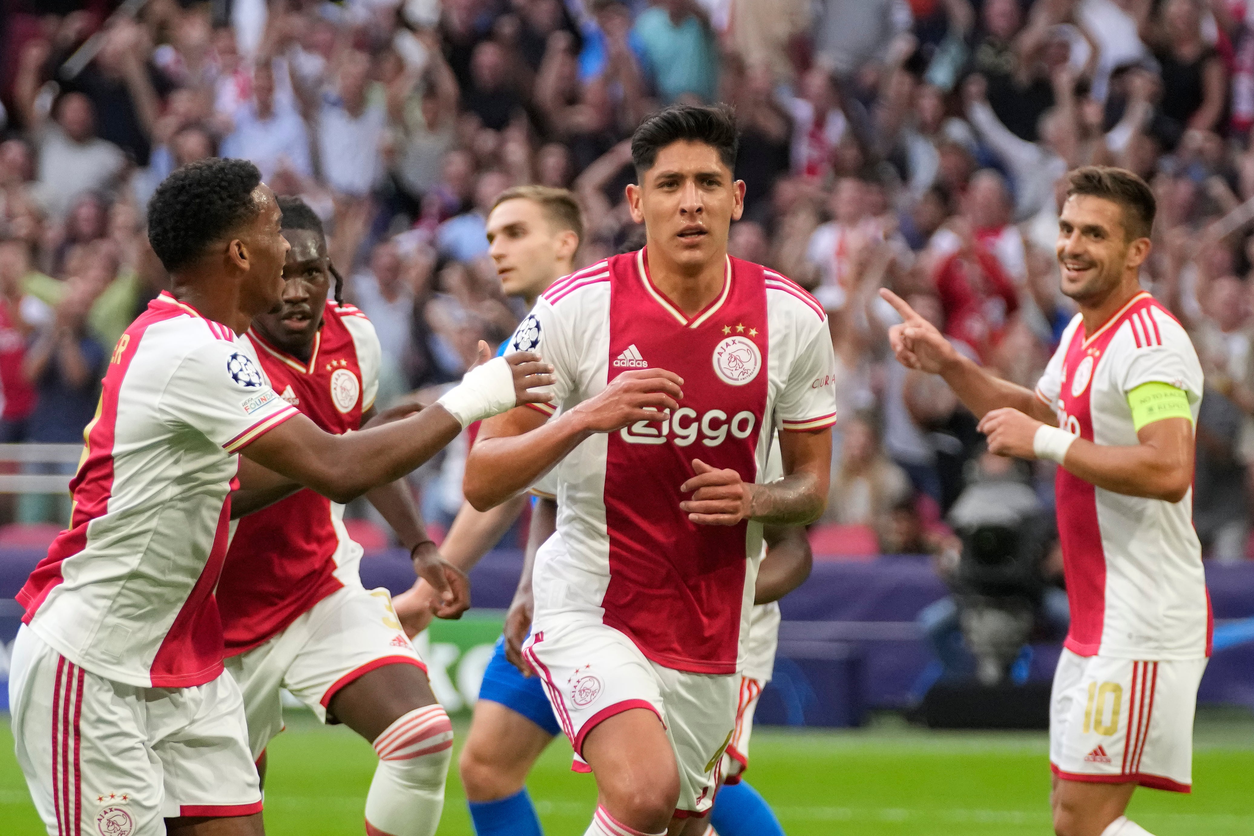 Ajax began their Champions League campaign with a thumping win over Rangers