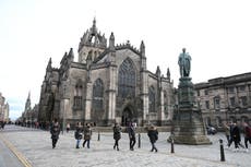 Queen’s coffin can be viewed by public in Edinburgh from Monday