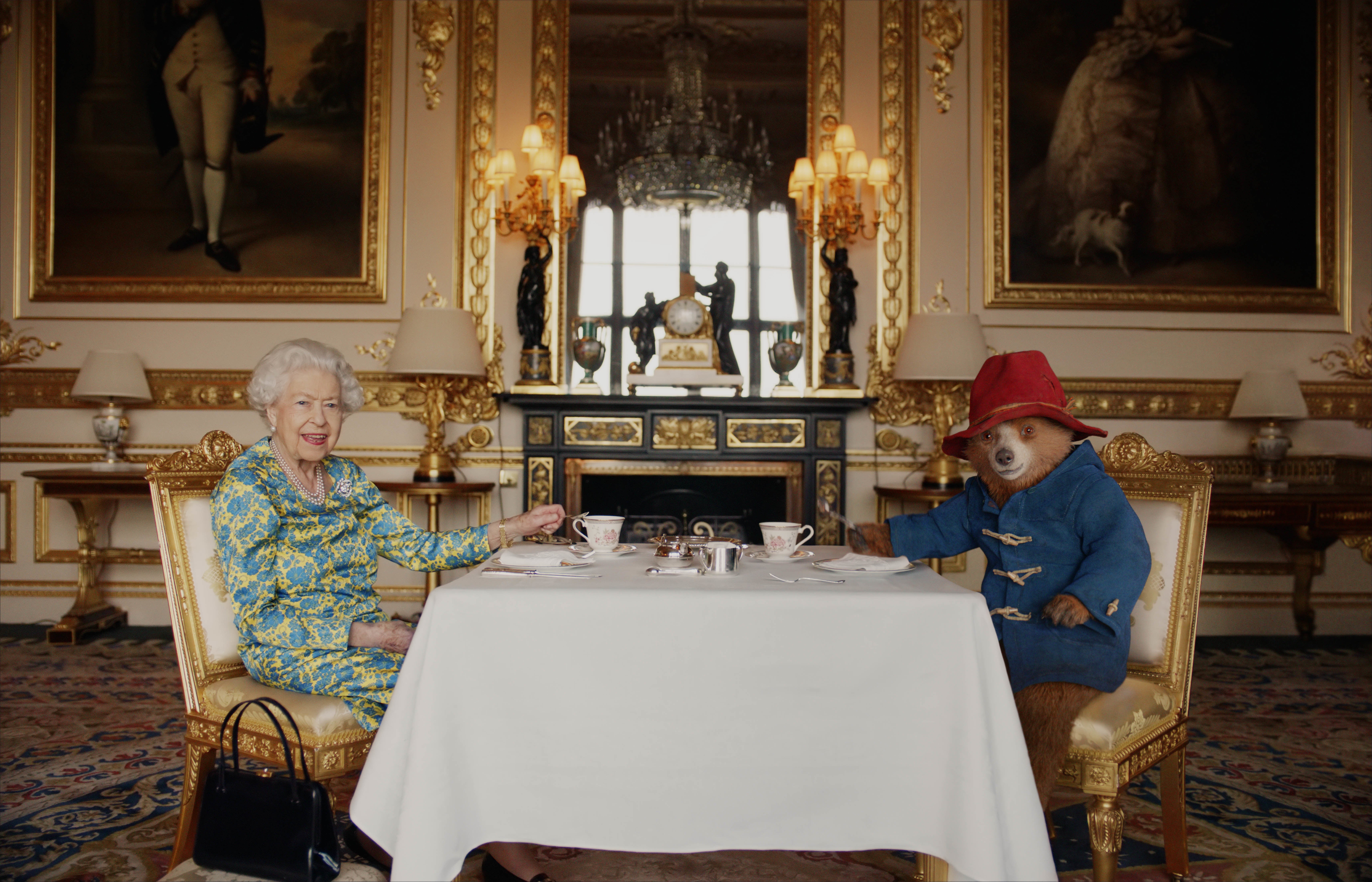 The Queen in a surprise comic sketch with Paddington Bear (Buckingham Palace/ Studio Canal/BBC Studios/PA)