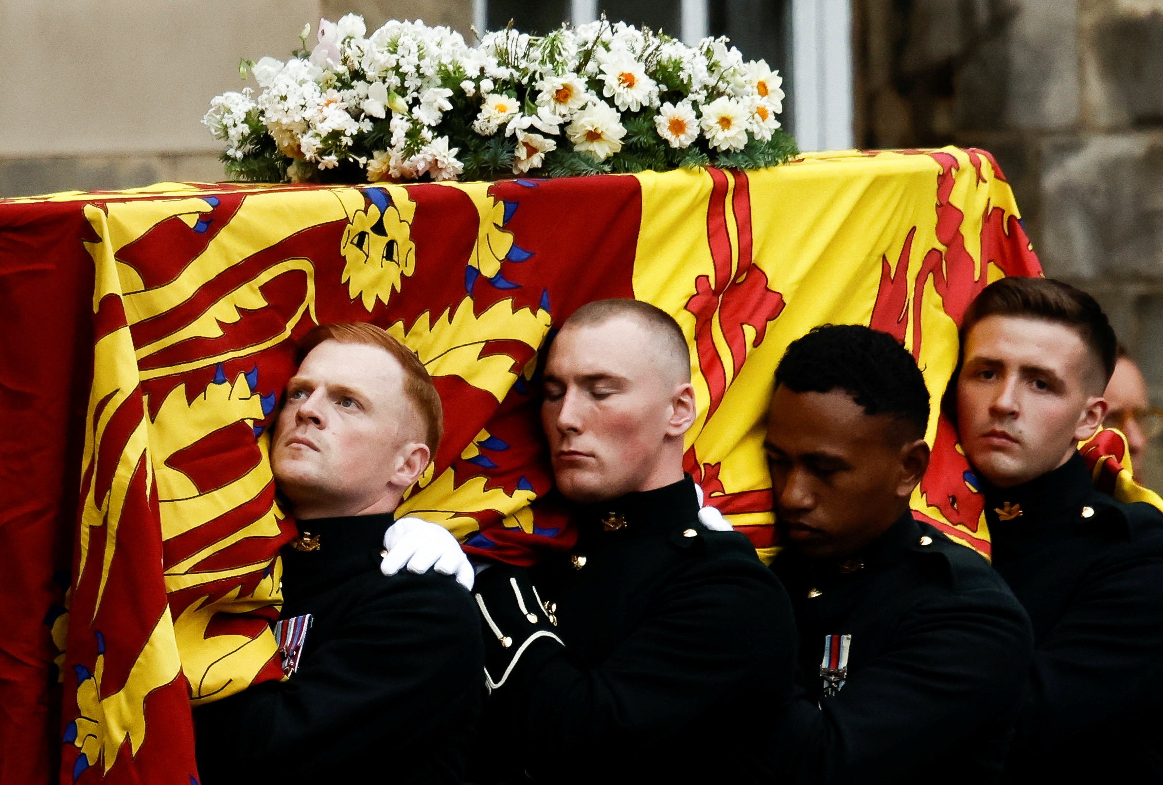 Pallbearers carrying the coffin of Queen Elizabeth II (Alkis Konstantinidis/PA)