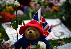 Mourners told not to bring marmalade sandwiches and Paddington Bear toys to Queen tributes