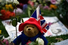 Mourners told not to bring marmalade sandwiches and Paddington Bear toys to Queen tributes
