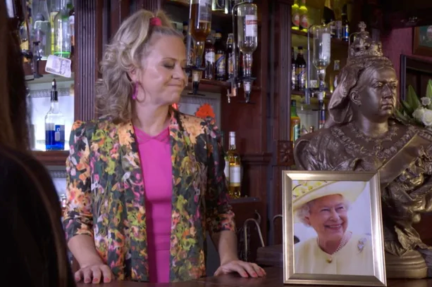 Linda’s Eastenders tribute to Queen Elizabeth II