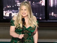 Jennifer Coolidge fans outraged after actor is played off stage mid-speech by the Emmys