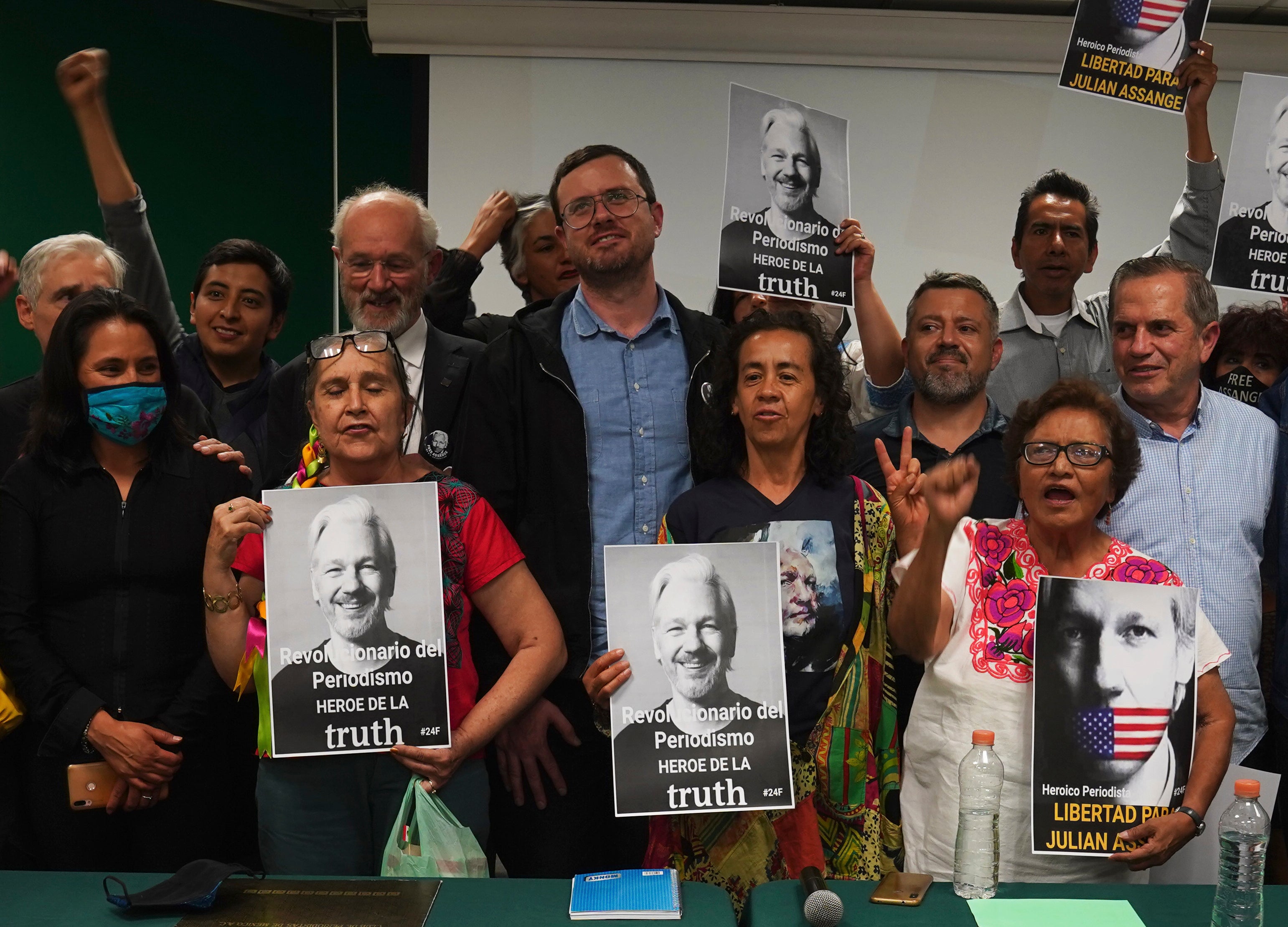 Mexico Julian Assange