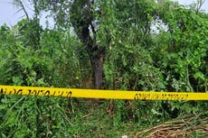 6 men arrested in rape, killing of teenage Indian sisters