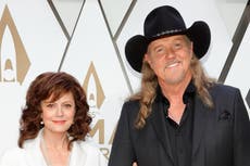 Susan Sarandon and her Monarch co-star Trace Adkins ‘stayed away’ from politics on set