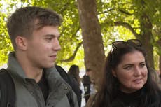 ‘Queue-pid’: Strangers meeting in queue to see the Queen spark romantic movie comparisons