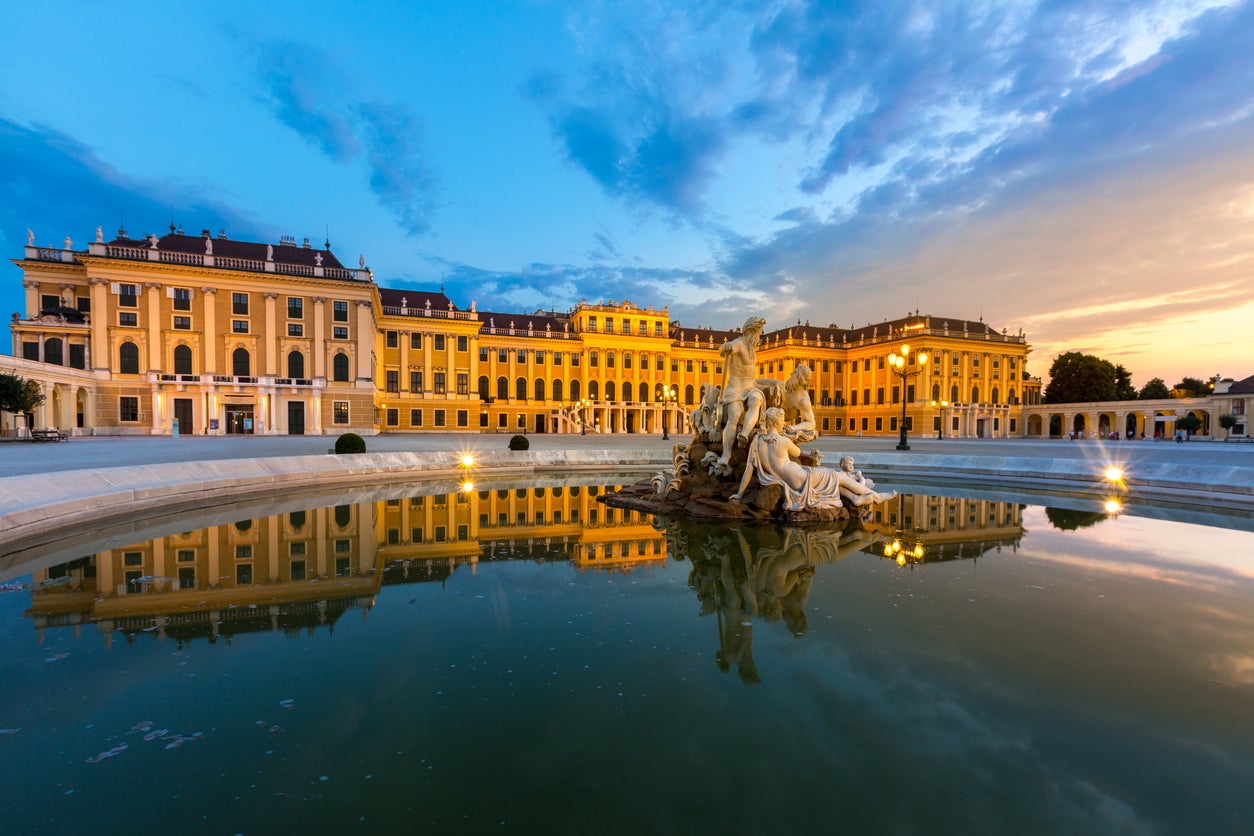 Schonbrunn Palace in Vienna