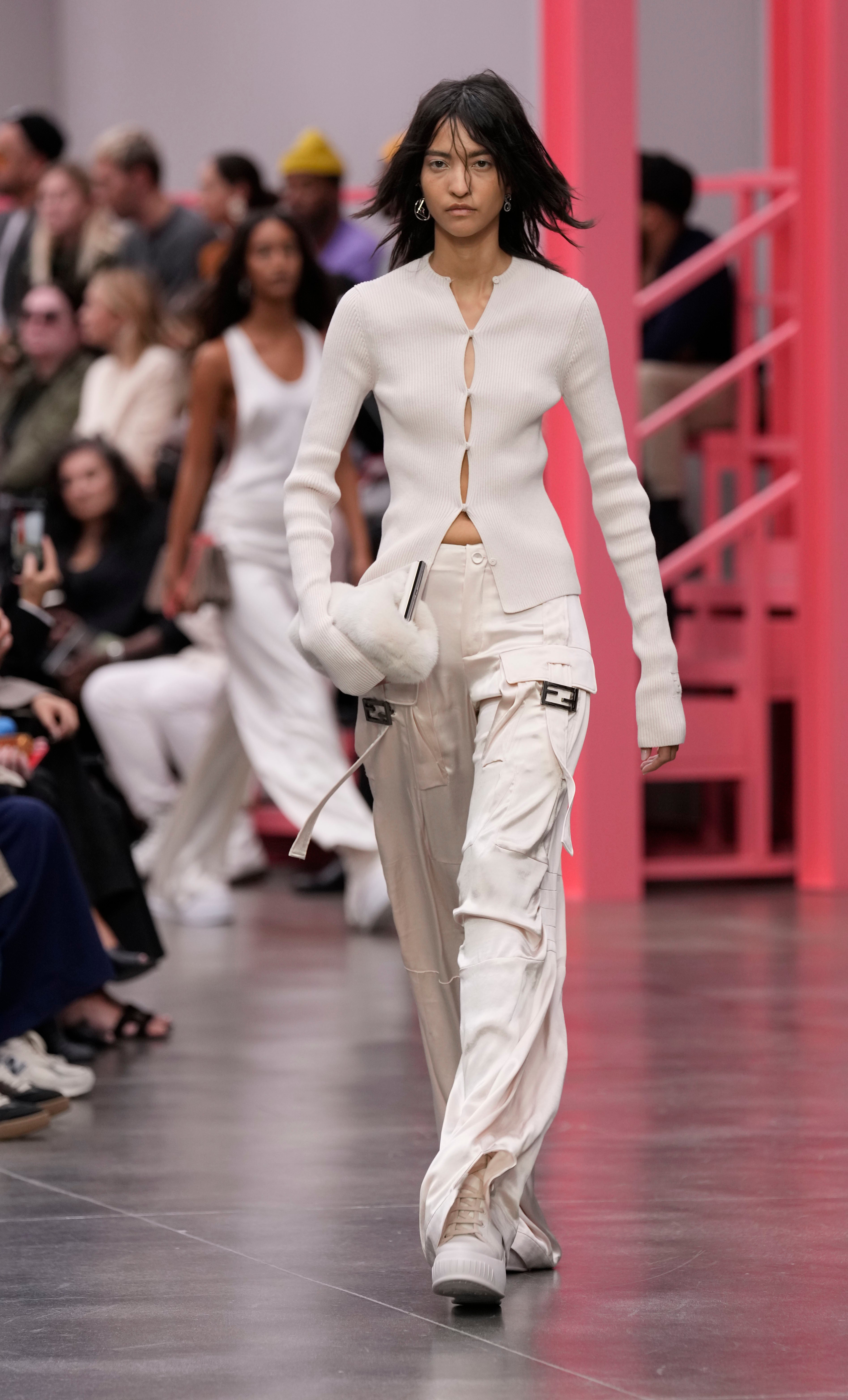 Italy Fashion Fendi Womens SS 23