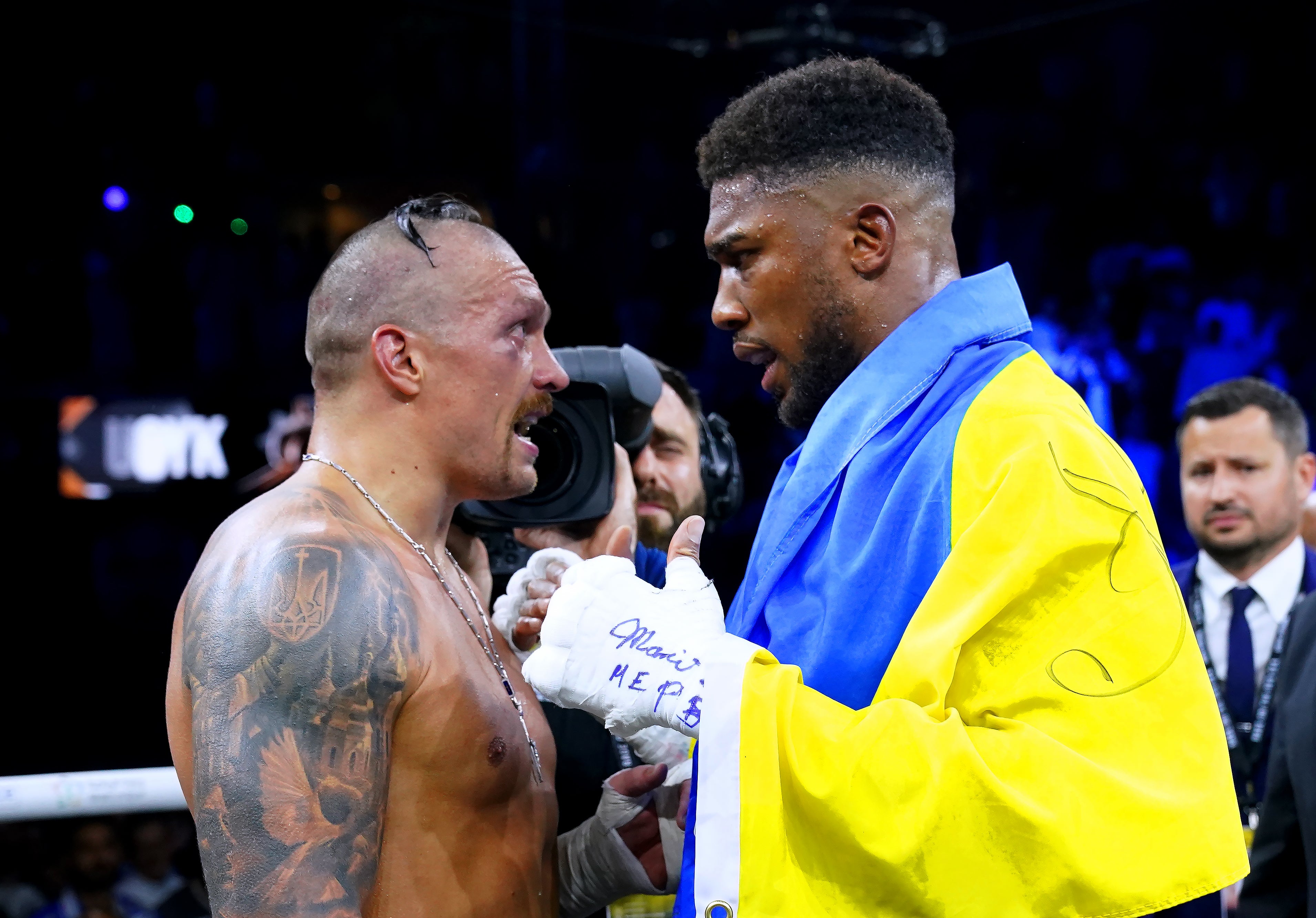 Oleksandr Usyk: Anthony Joshua’s critics ‘have no right’ to judge heavyweight