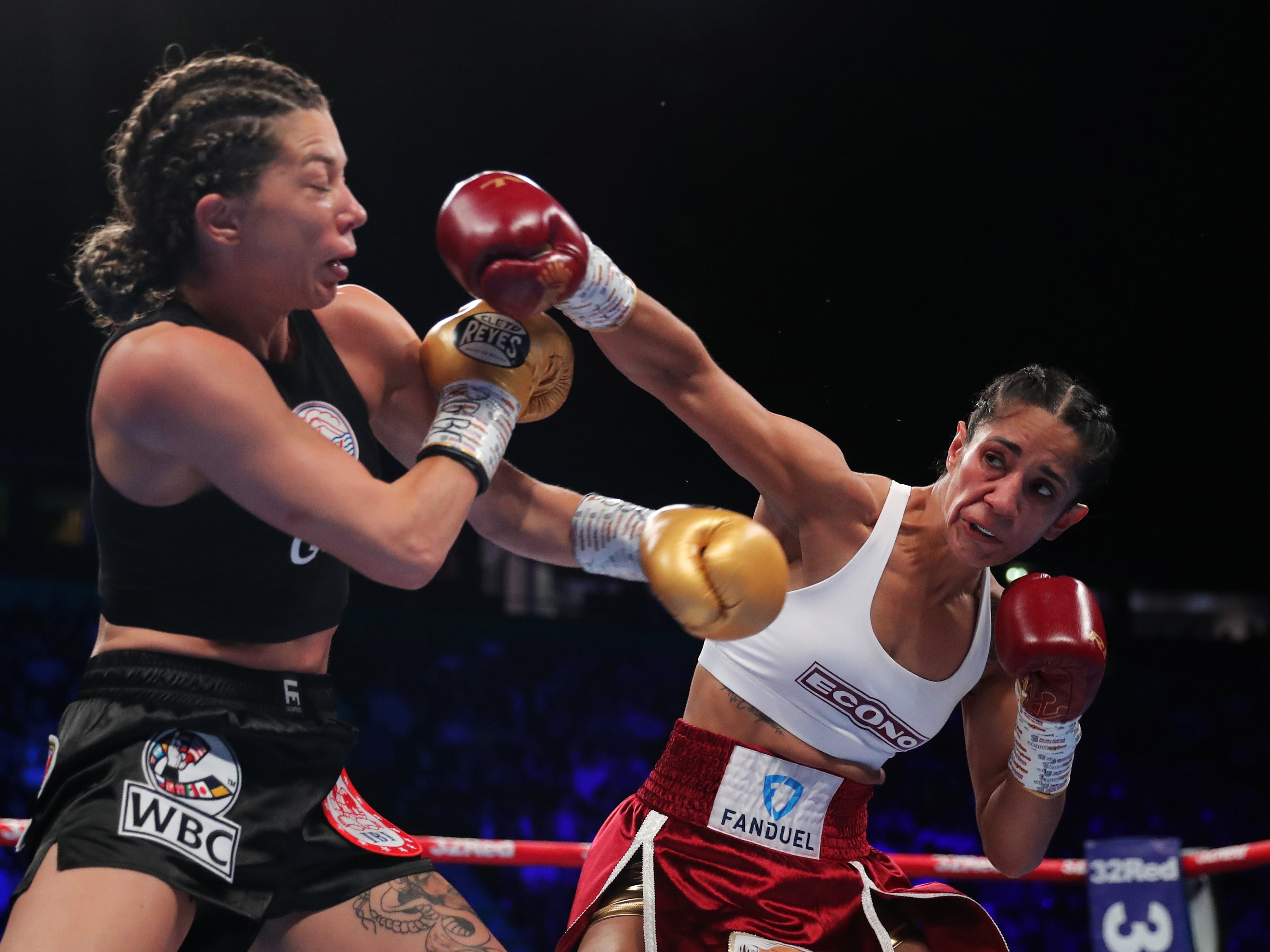 Amanda Serrano overcame Sarah Mahfoud in a featherweight title fight last time out