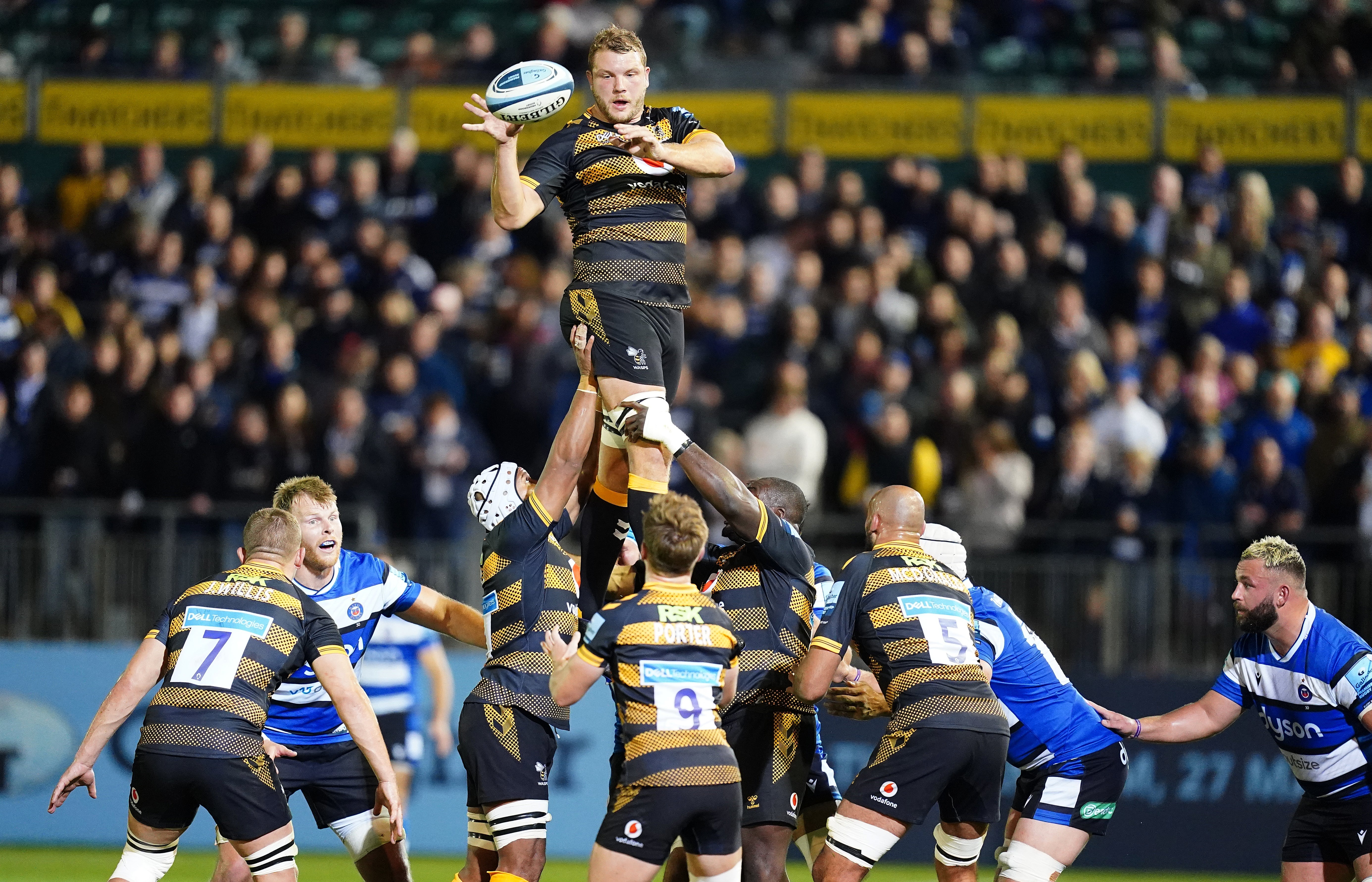 Joe Launchbury wins lineout possession against Bath (David Davies/PA)