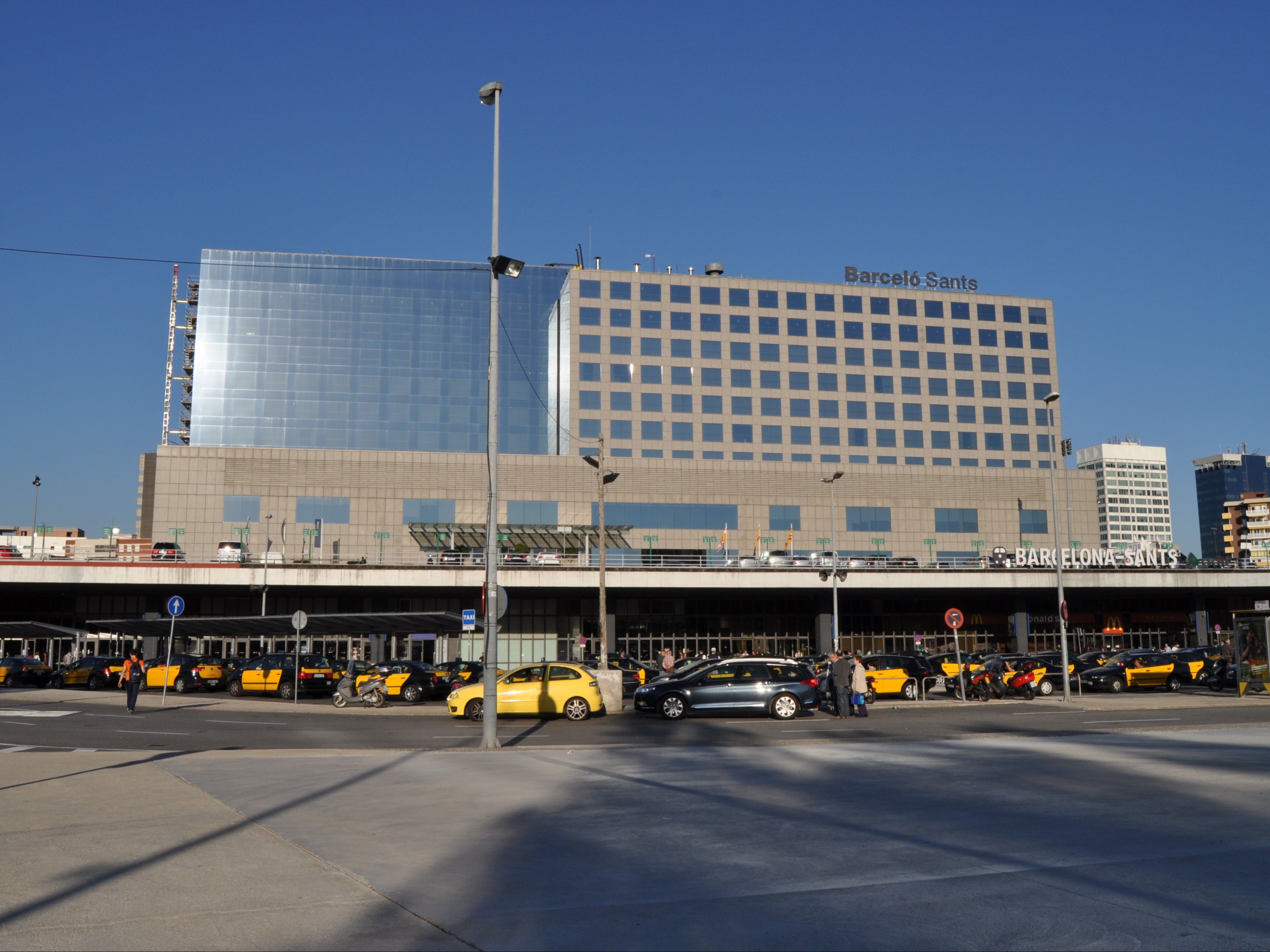 The current facade of the Barcelona-Sants station