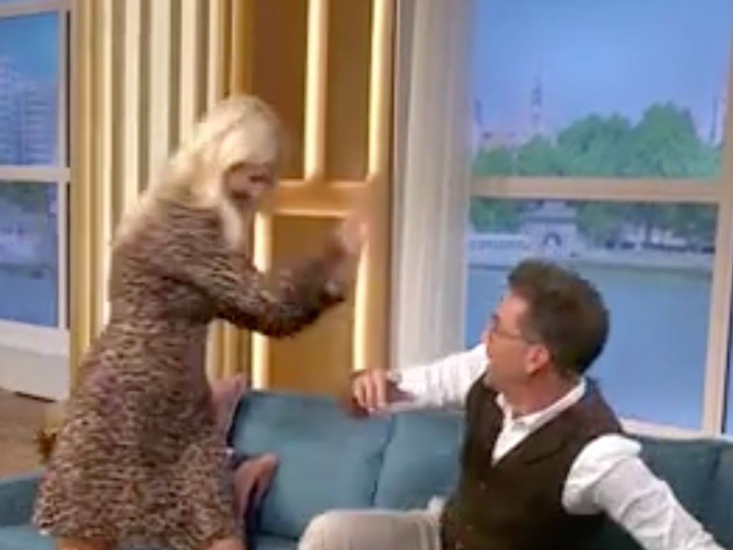 Holly Willoughby and Gino D’Acampo at the start of ‘This Morning’