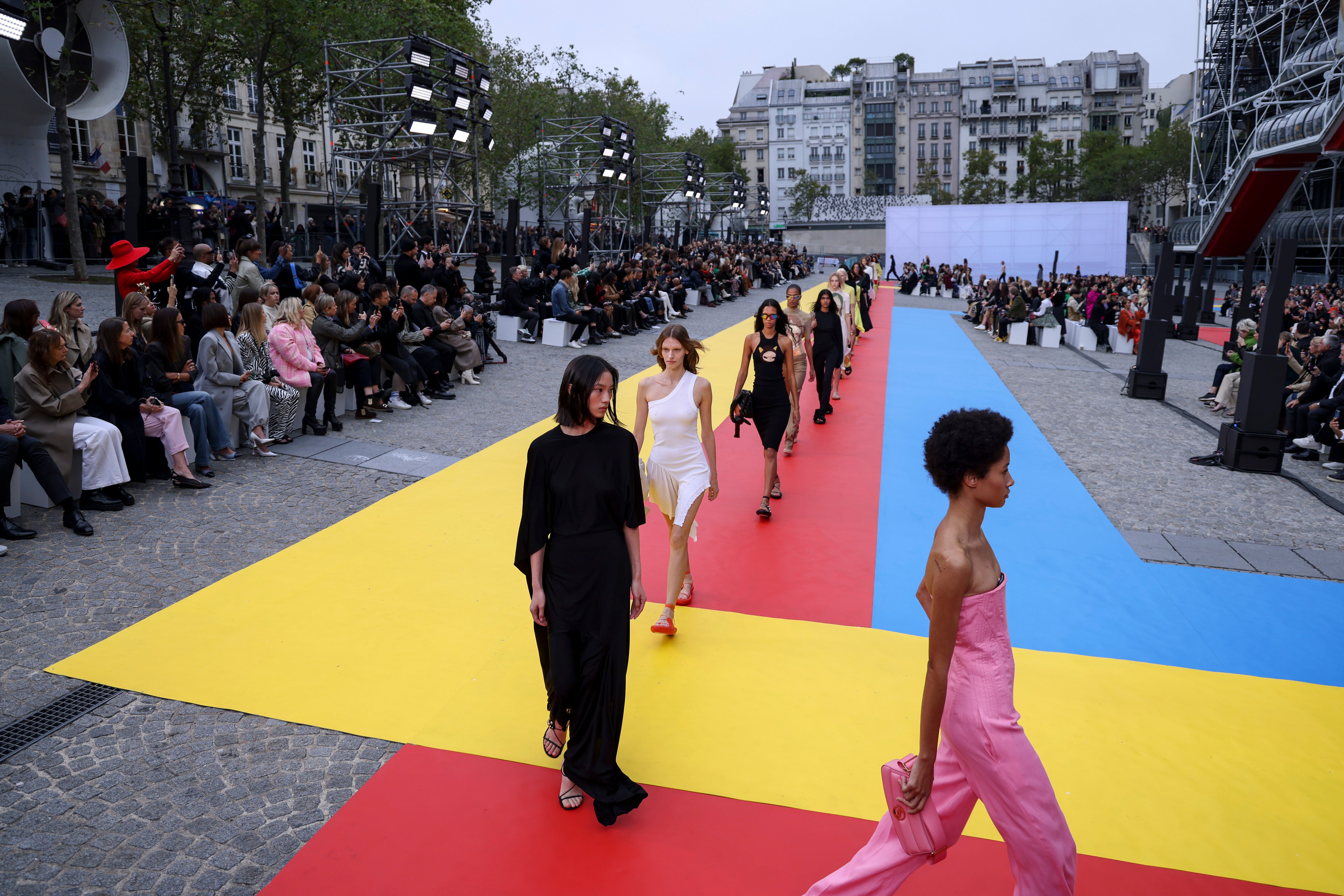 Paris Fashion RTW SS 23 Stella McCartney