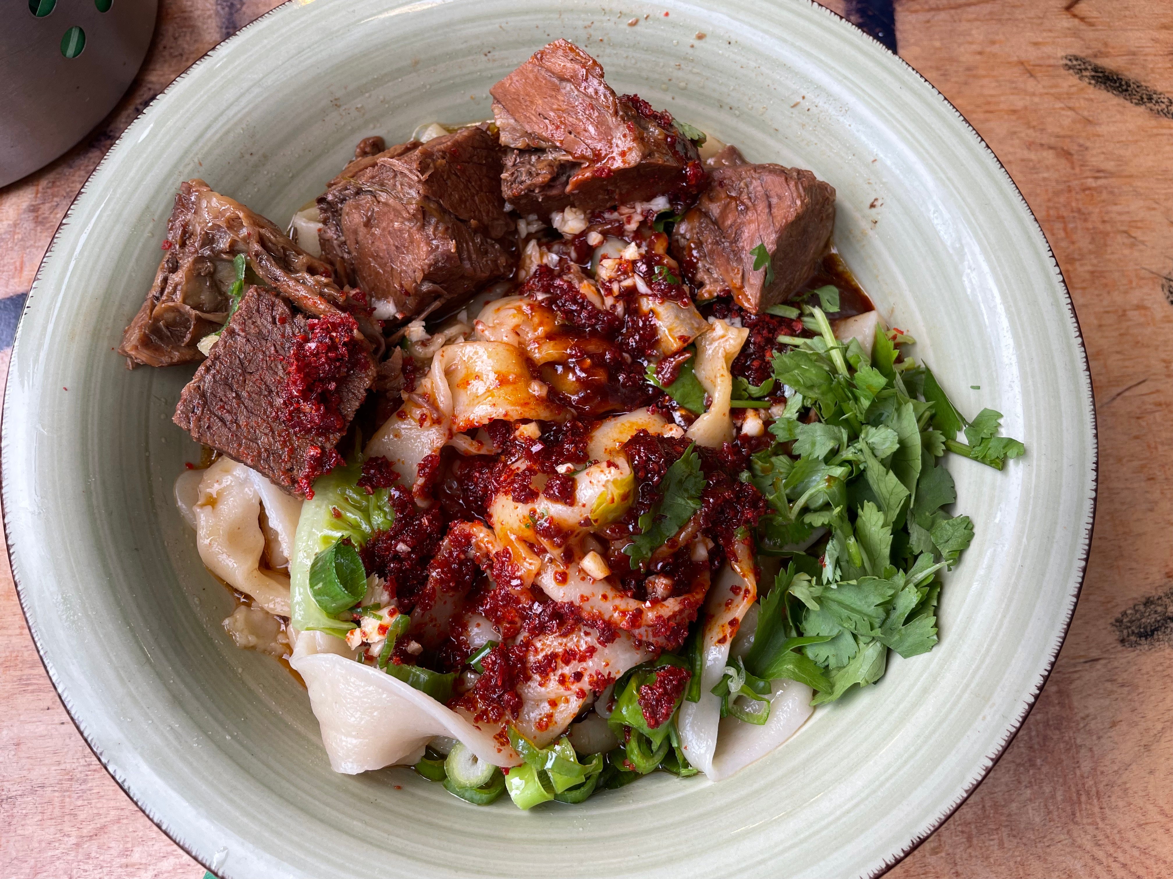 Braised beef with hand-stretched noodles at Wen Cheng in Schönhauser Allee