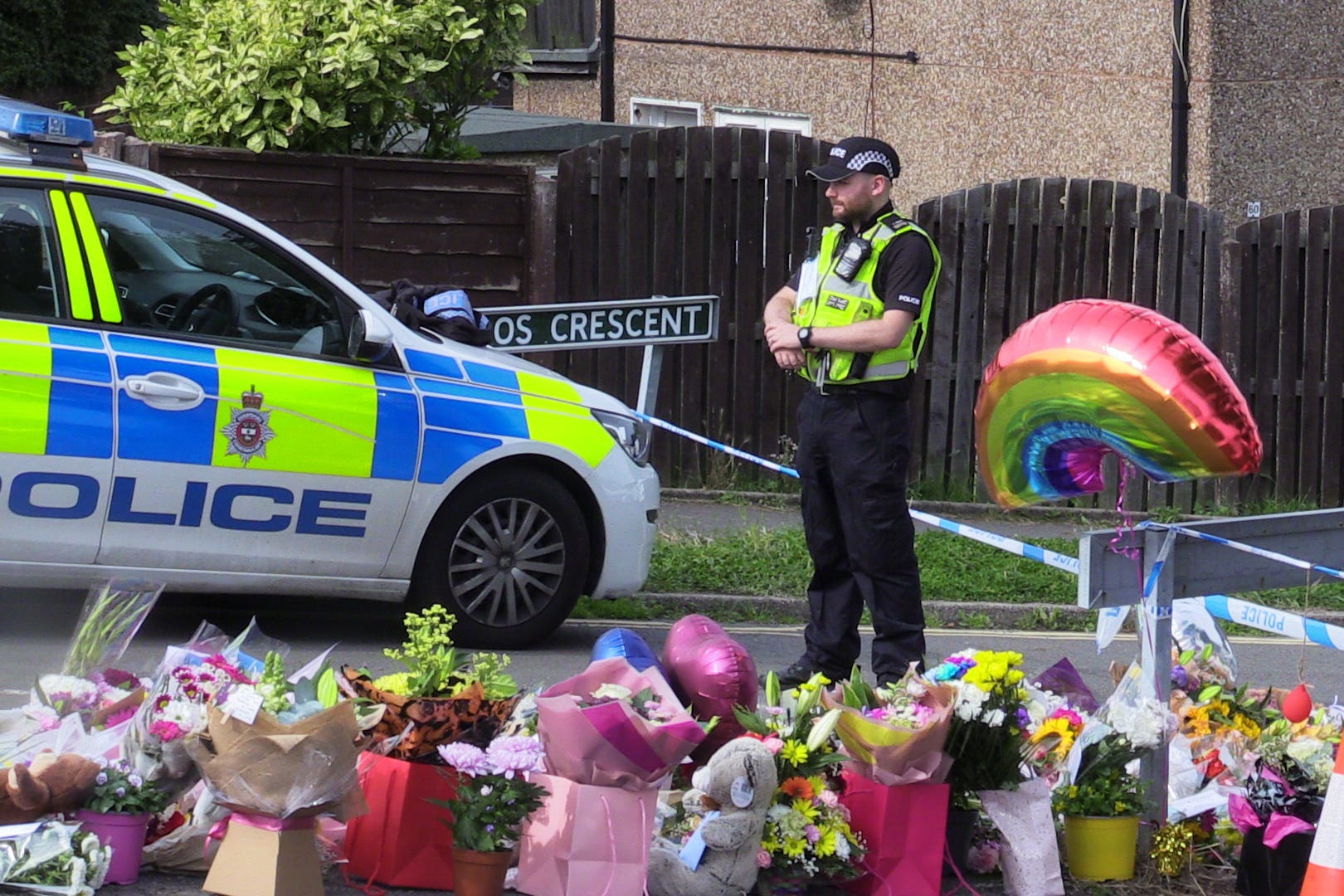 Flowers near the scene in Chandos Crescent, Killamarsh