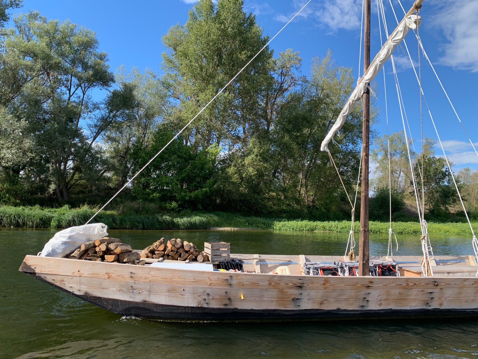 A tranquil boat ride along the Loire River