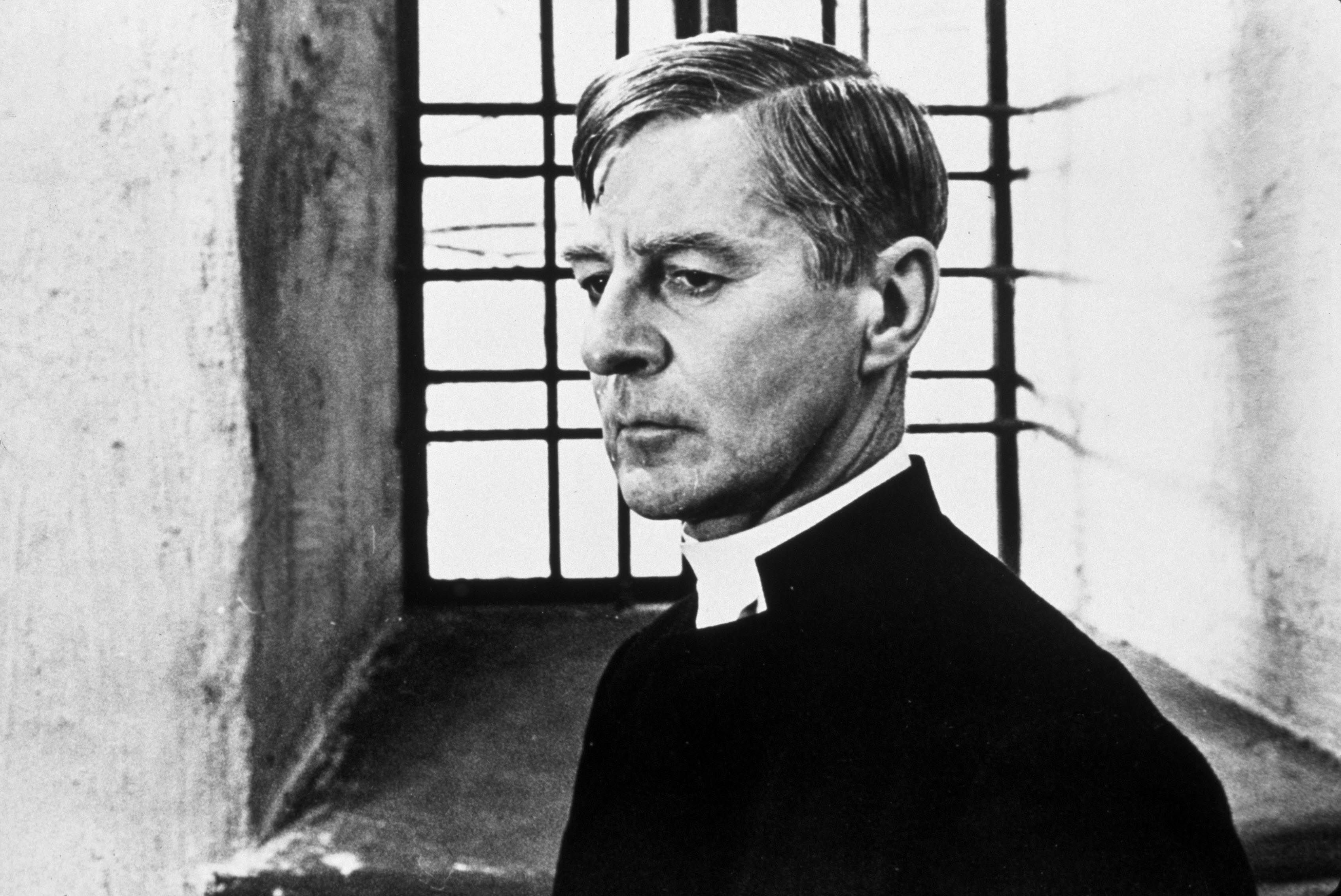 Tomas (Gunnar Bjornstrand), the widowed pastor losing his faith, is a misogynistic figure in Bergman’s ‘Winter Light’ (1963)