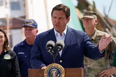 Photo of Gov Ron DeSantis behind presidential seal in Florida goes viral