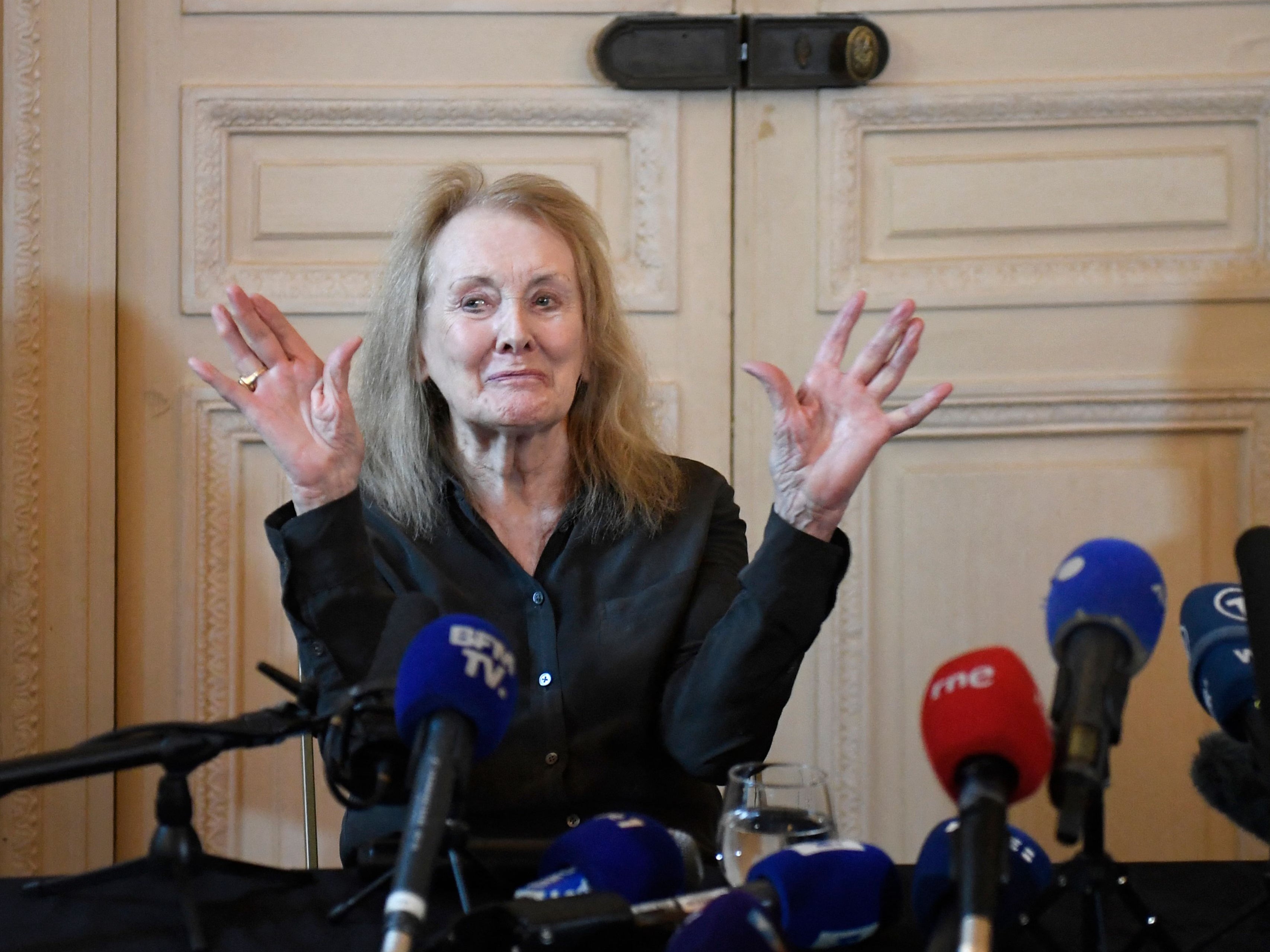 Annie Ernaux reacts during a press conference after she won the 2022 Nobel Literature Prize, at the Gallimard headquarters in Paris on 6 October 2022