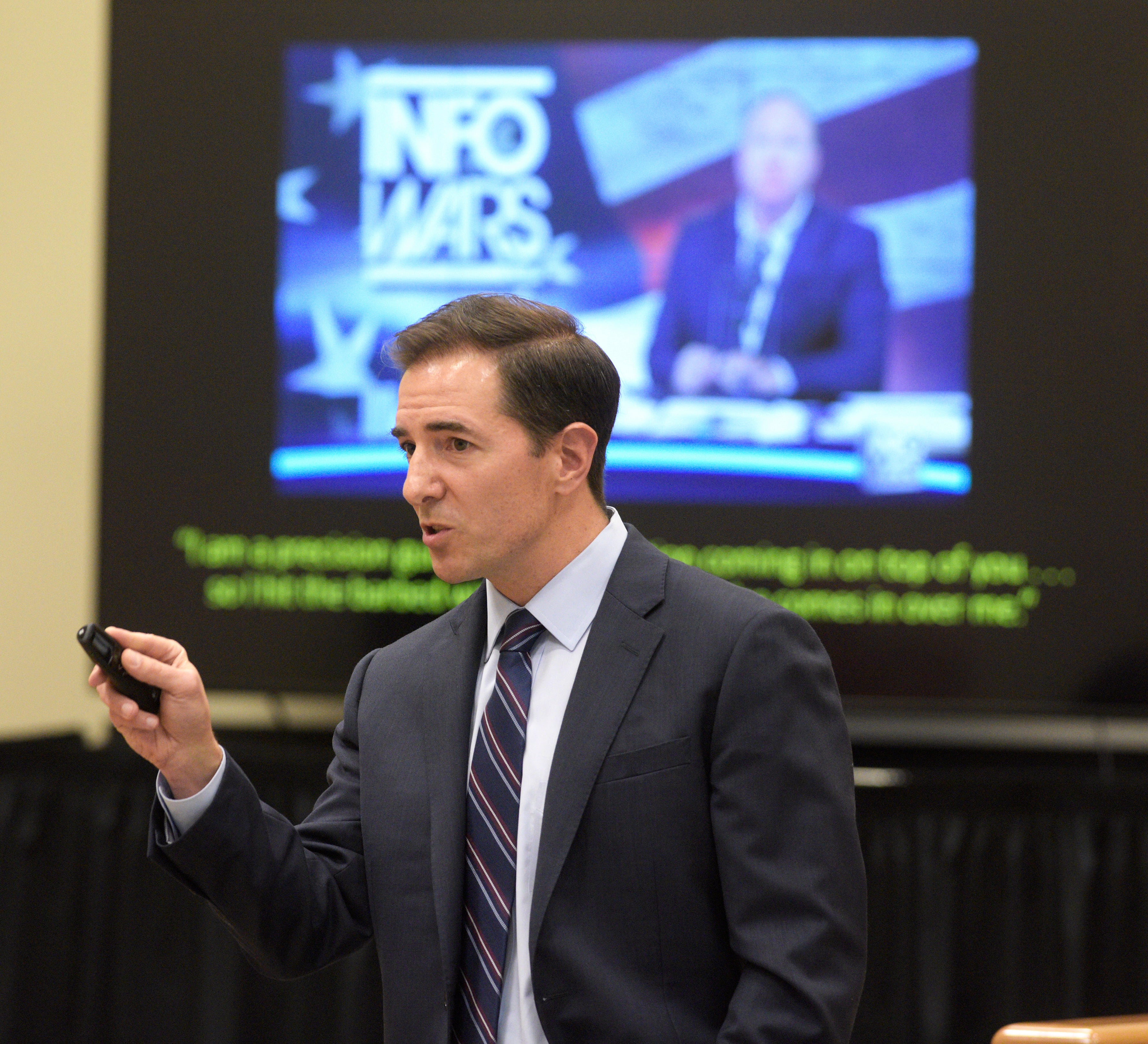 Newtown Shooting Infowars