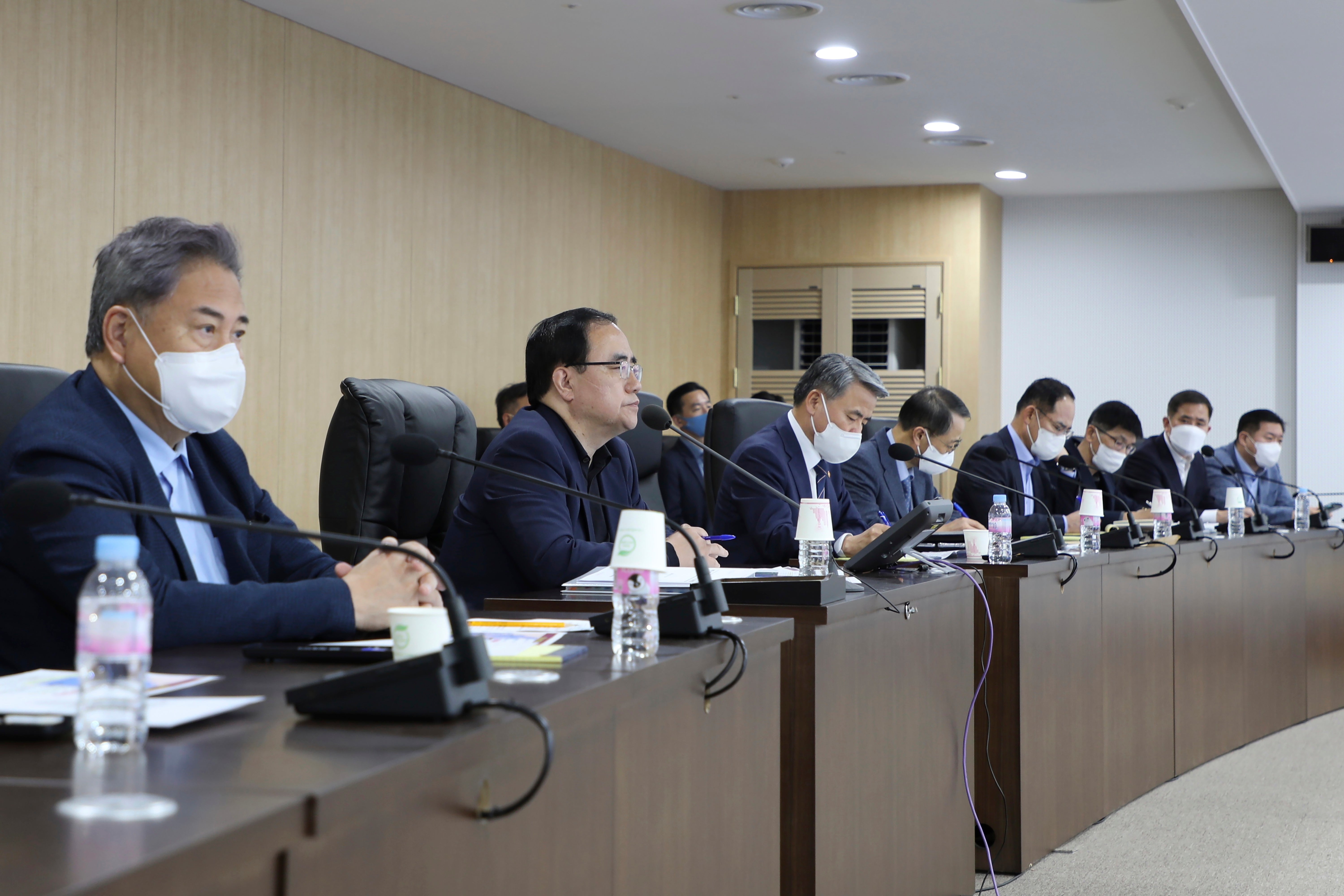 In this photo provided by South Korean Presidential Office, South Korean National Security Director Kim Sung-han, second from left, and Foreign Minister Park Jin, left, attend a National Security Council (NSC) meeting in Seoul, South Korea on 9 October