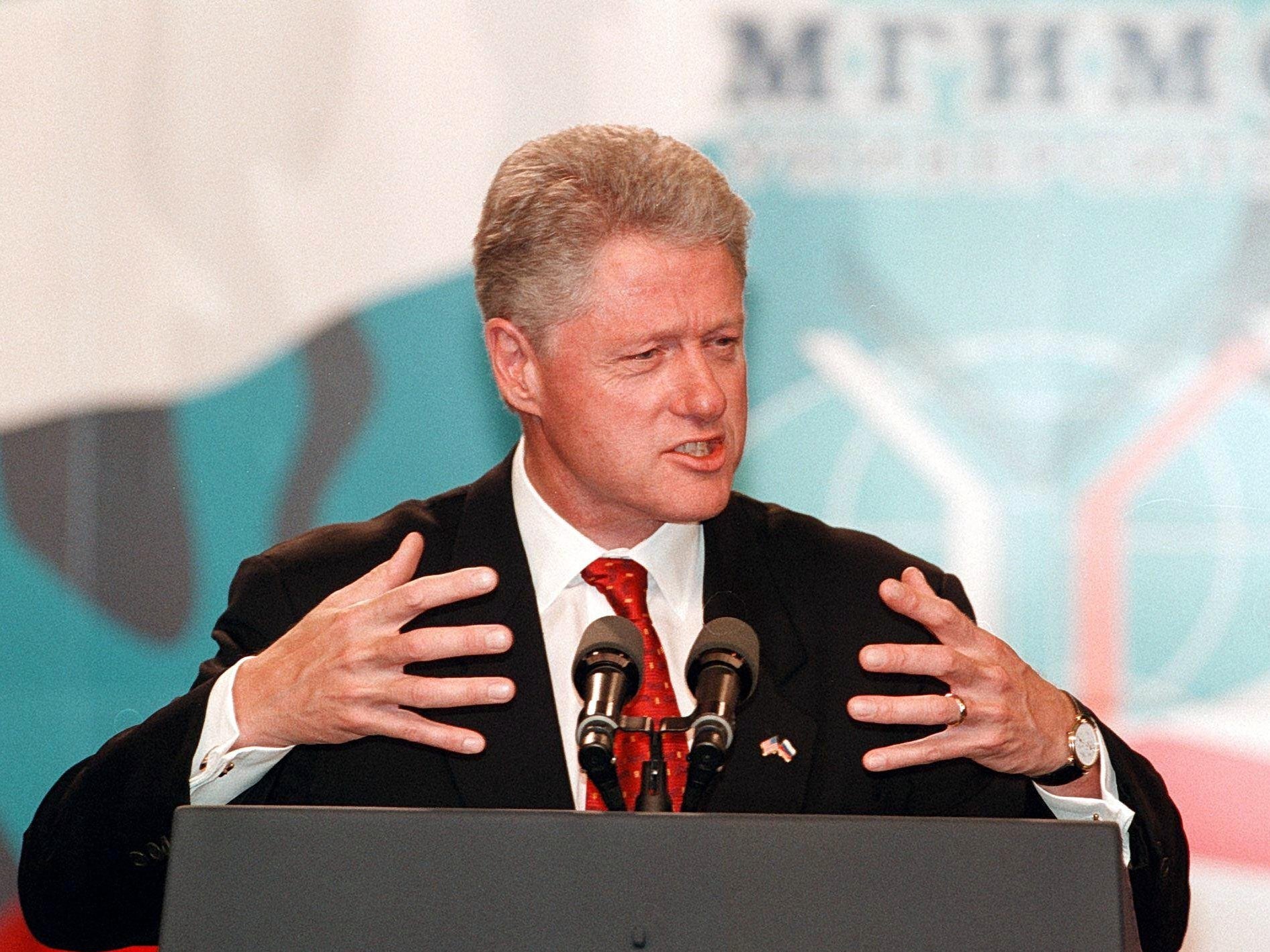 Bill Clinton in Moscow in 1998