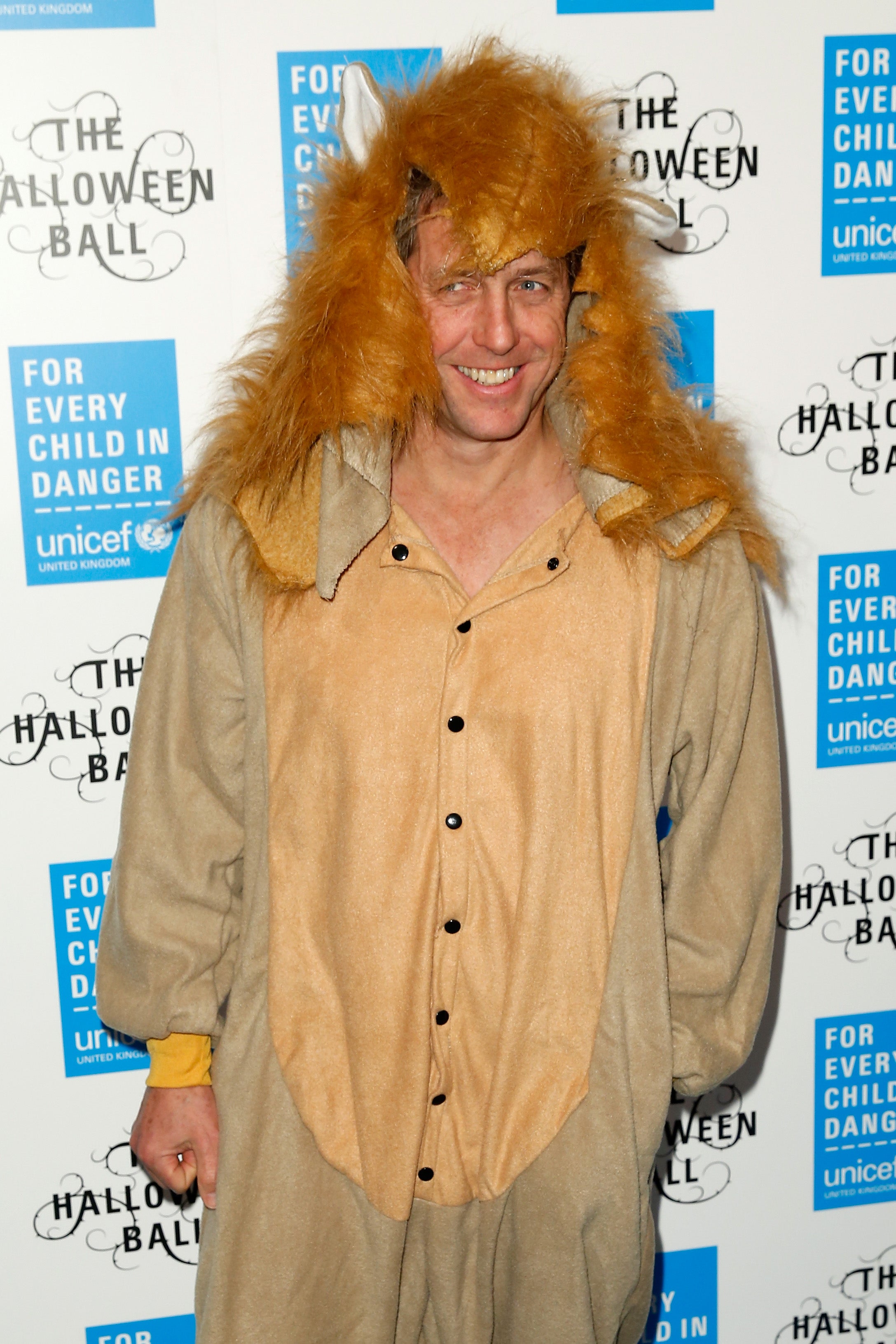 Hugh Grant as a lion