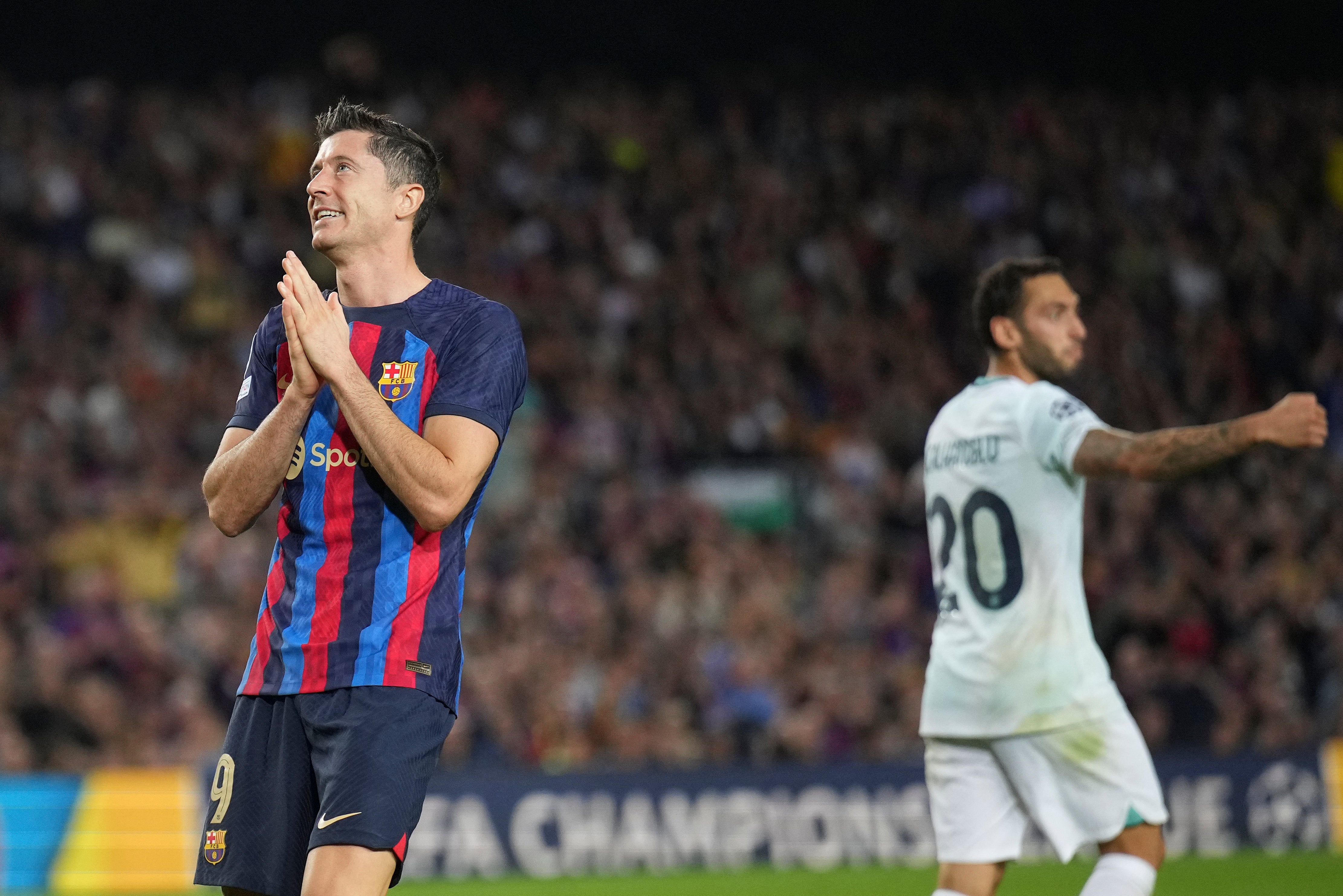 Robert Lewandowski missed chances for Barca