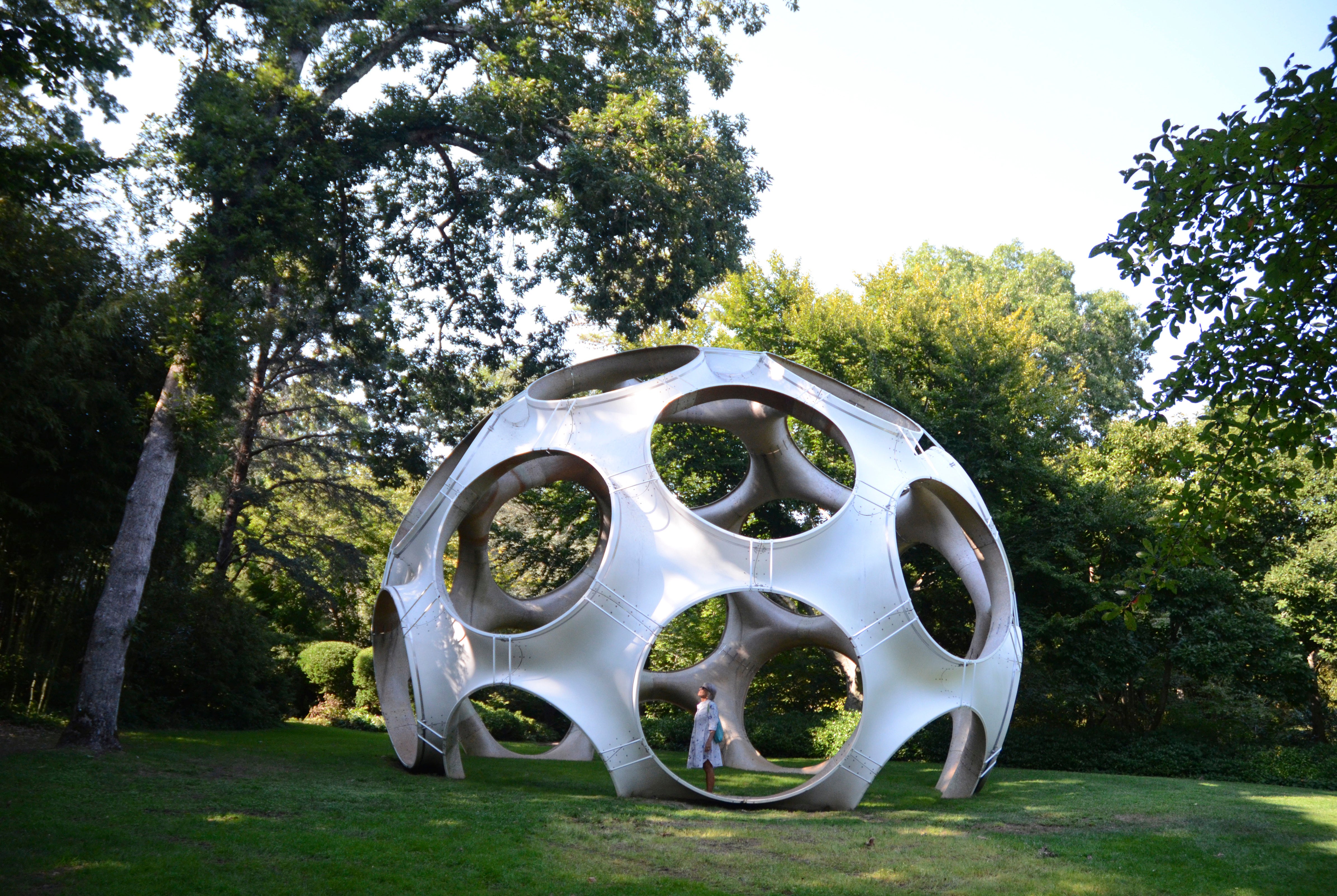 Travel-Hamptons Art Scene