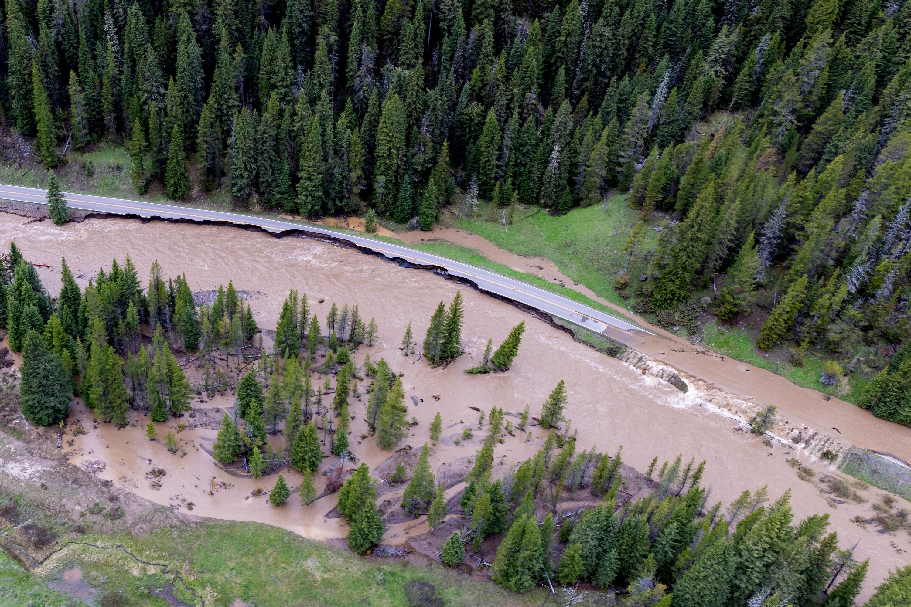 Yellowstone Flooding Road Opening