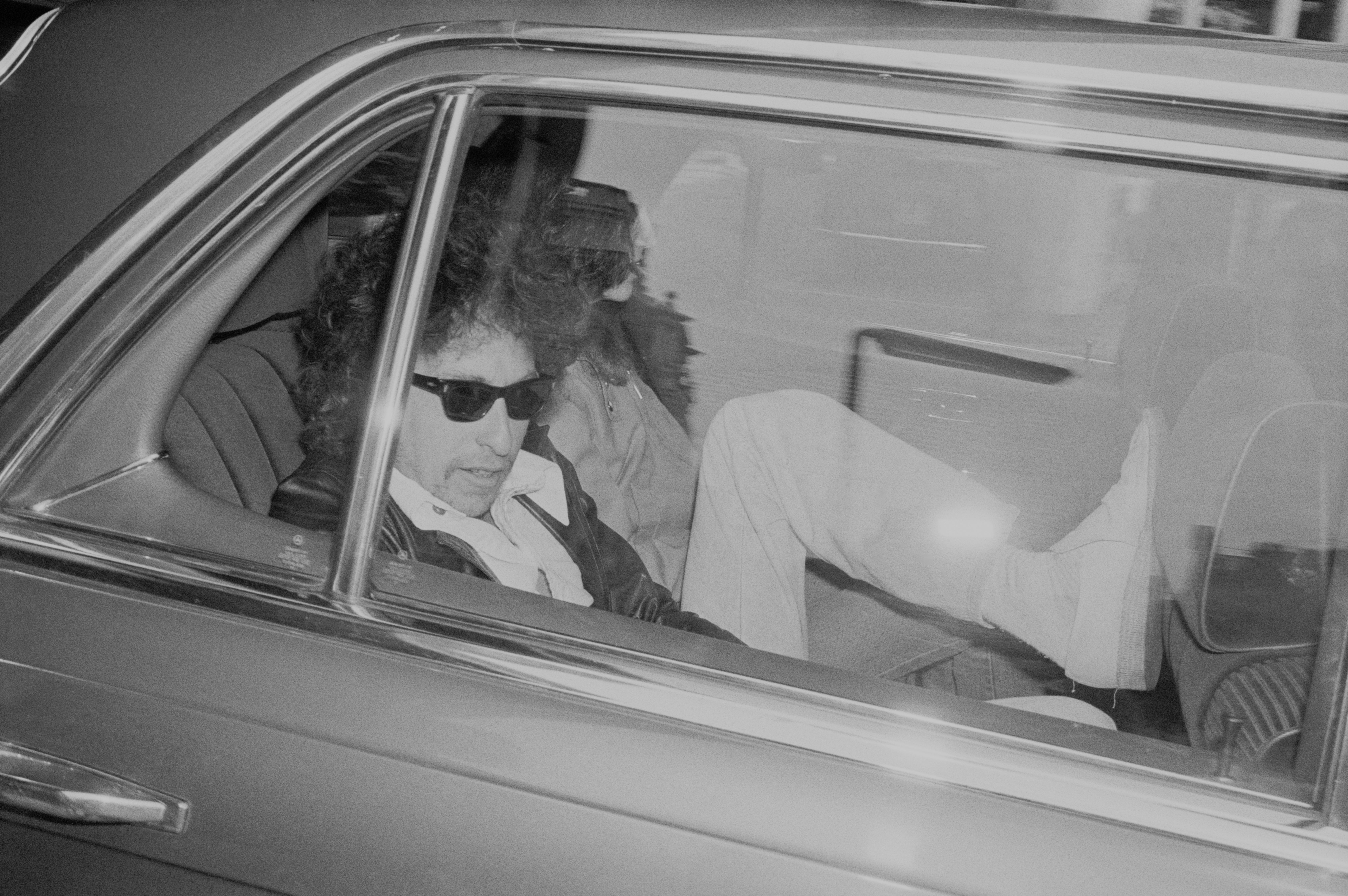 Bob Dylan travelling to Earls Court, London, in 1978