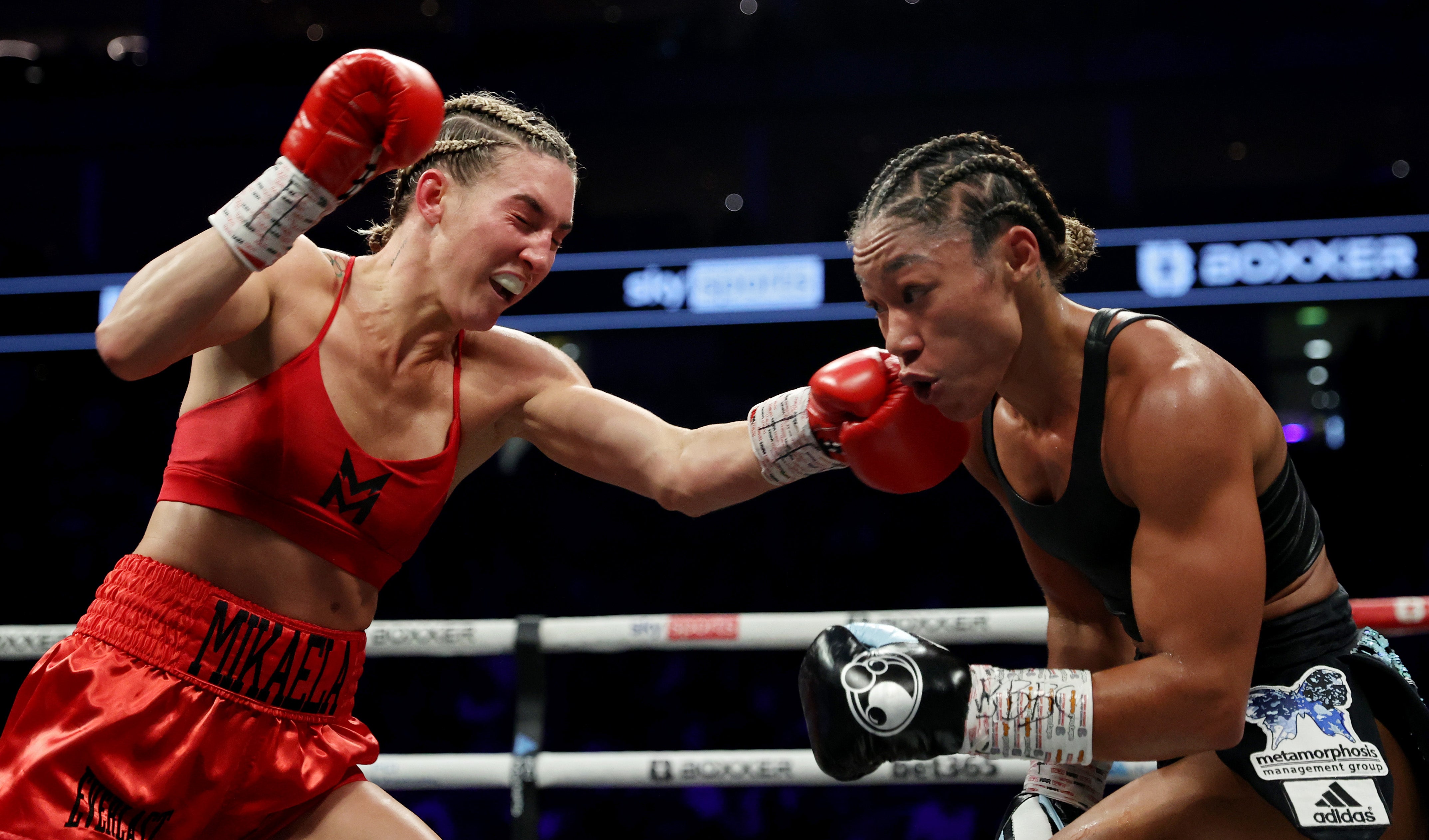 Baumgardner (right) beat Mayer via a split decision in Saturday’s co-main event