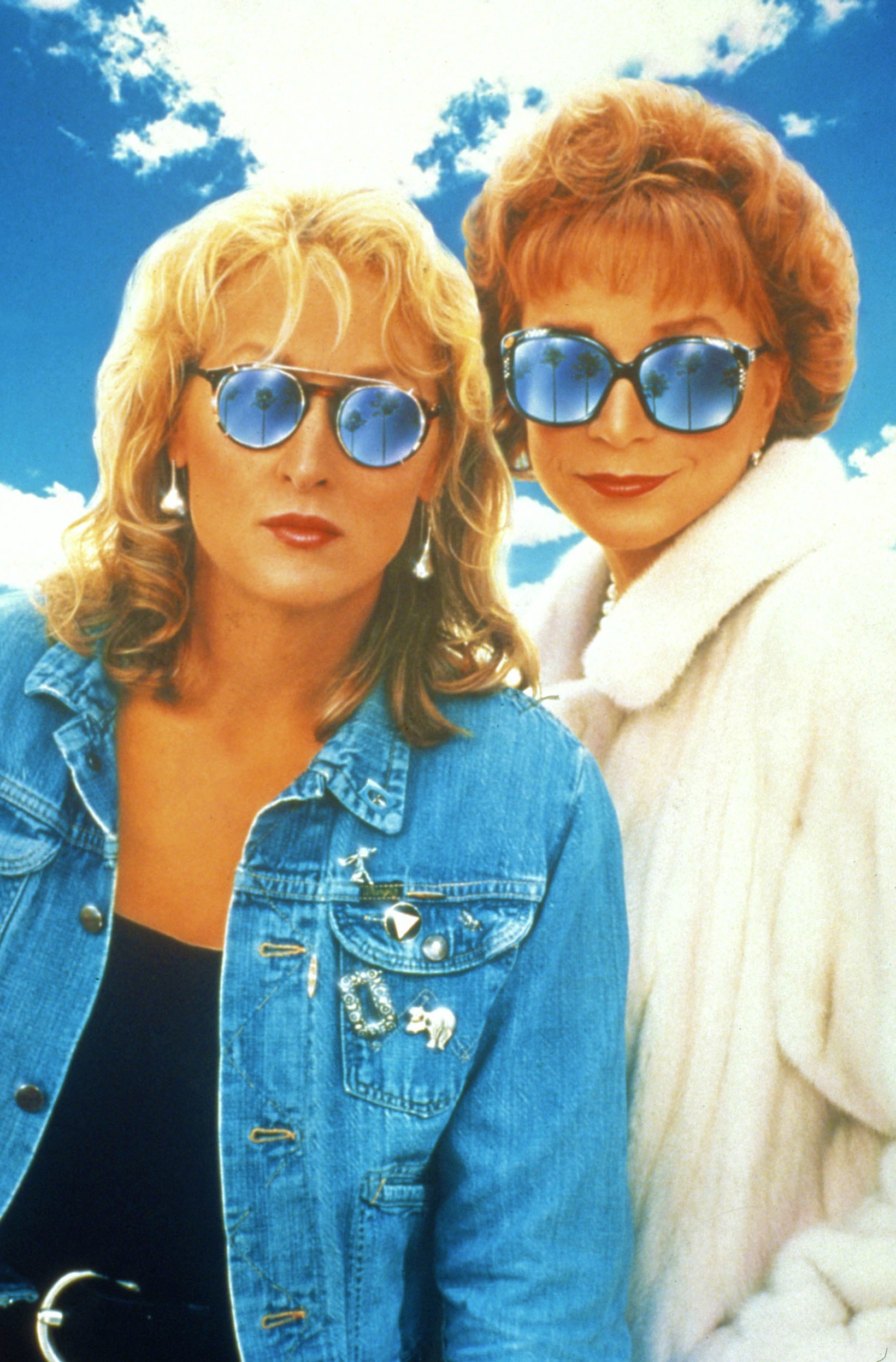 Meryl Streep and Shirley MacLaine in the 1990 film adaptation of ‘Postcards from the Edge’