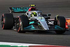 F1 United States GP LIVE: Lewis Hamilton starts third with Carlos Sainz on pole in Austin 