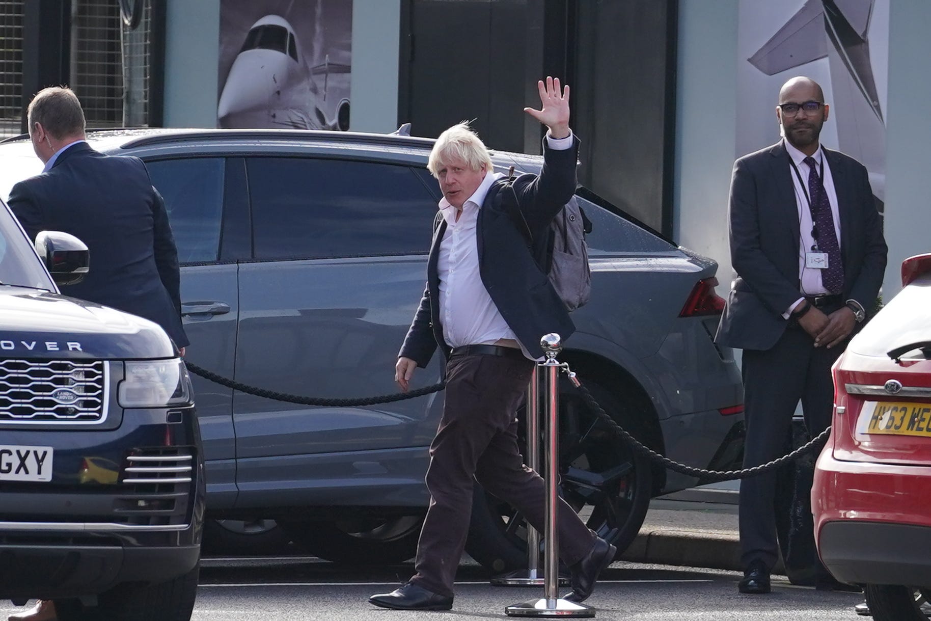 Former Prime Minister Boris Johnson arrives at Gatwick Airport in London, after travelling on a flight from the Caribbean, following the resignation of Liz Truss as Prime Minister. Picture date: Saturday October 22, 2022.