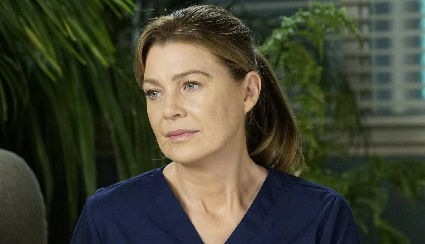 Ellen Pompeo looking fed up in ‘Grey’s Anatomy’