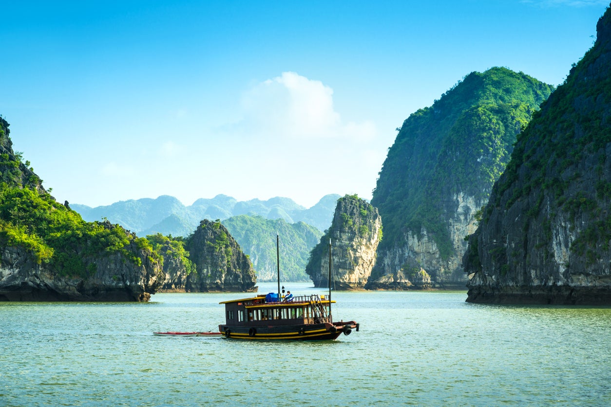 Hạ Long Bay is one of Vietnam’s hottest sightseeing spots